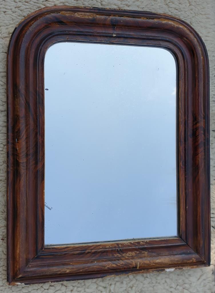 Louis Philippe mirror 42 x 55 wood and stucco