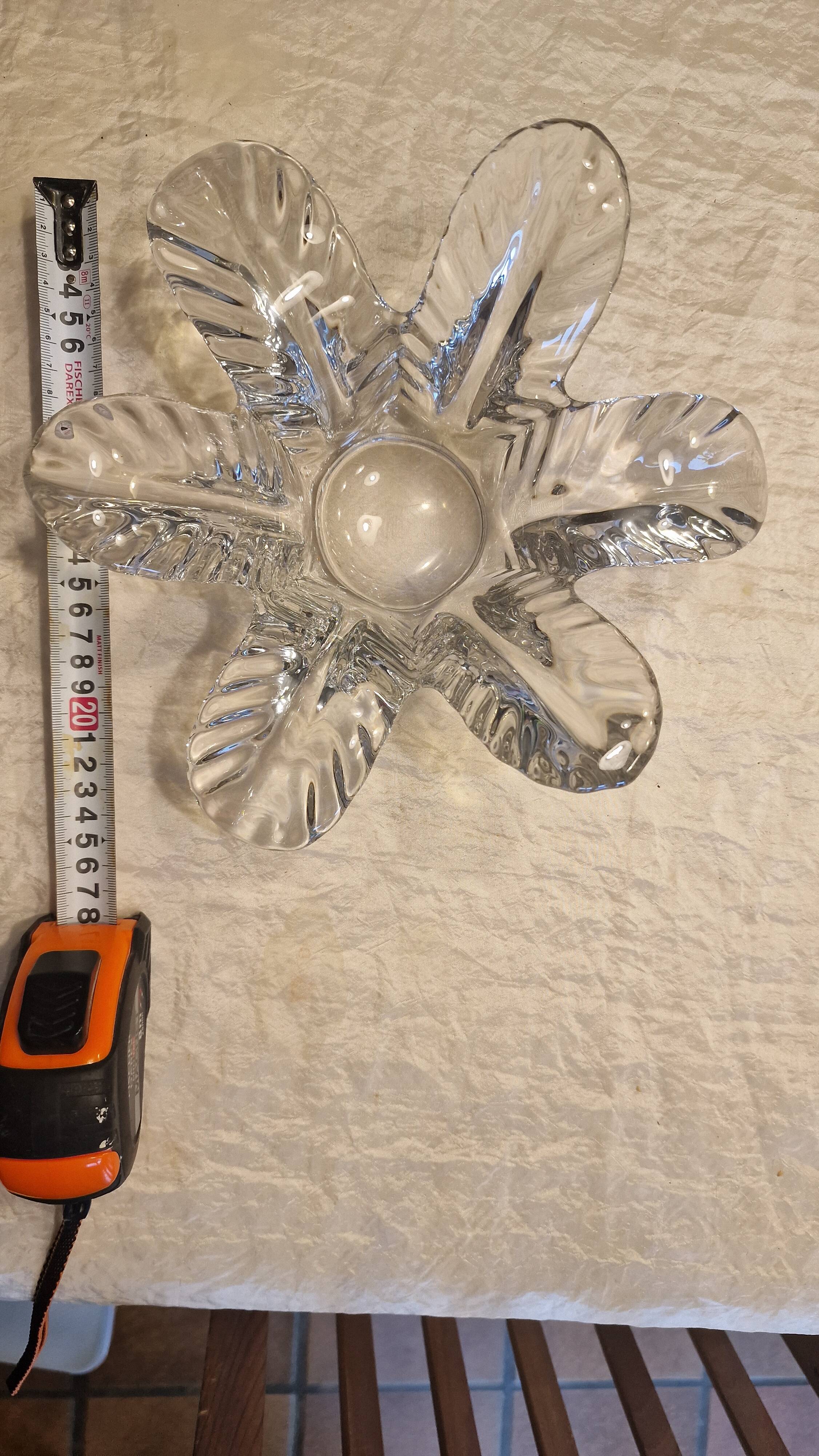 Crystal bowl Art Vannes France – floral design – 1950s–1970s