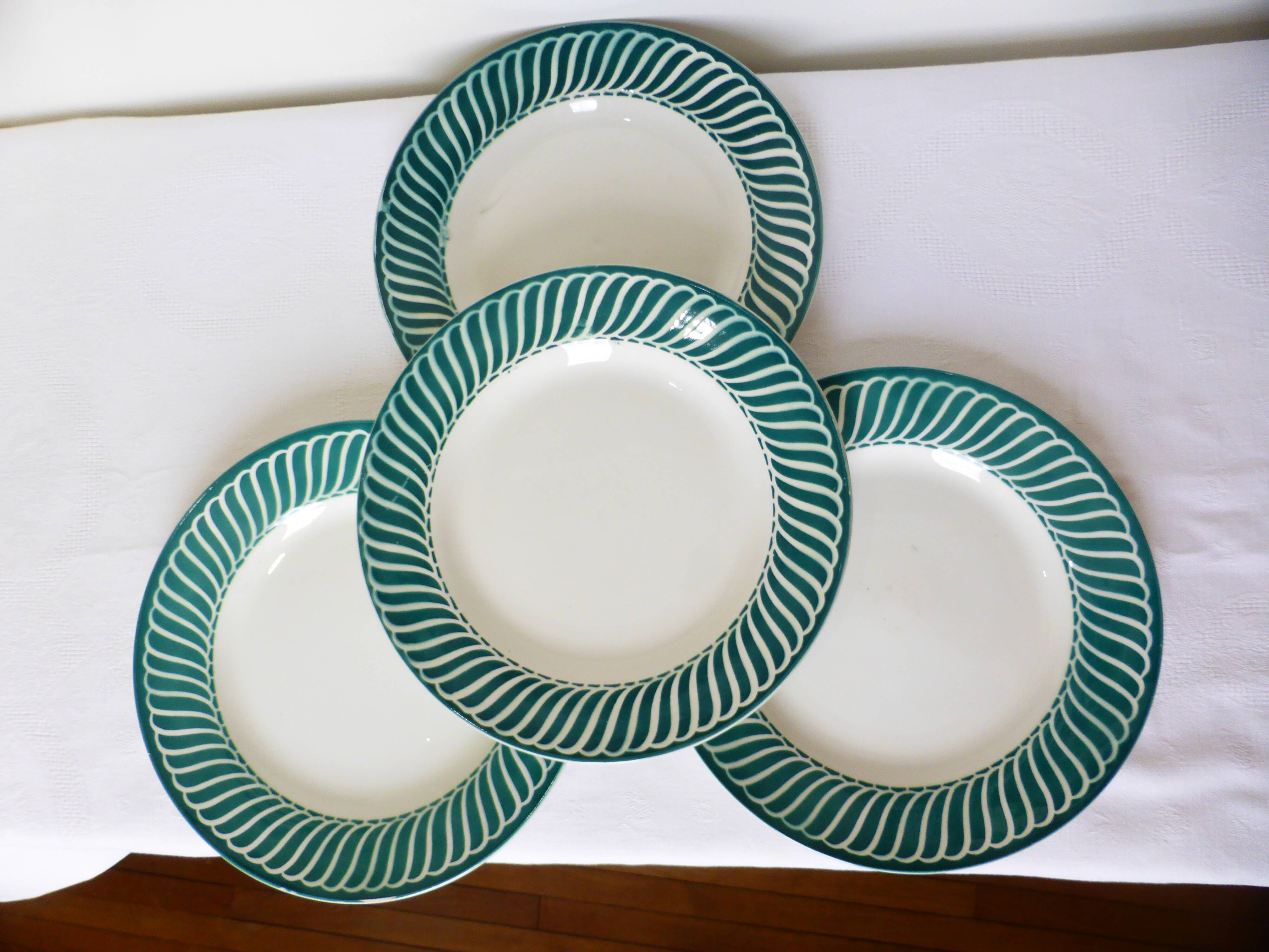 4 flat plates of Digoin Sarreguemines model Jacquot 210805