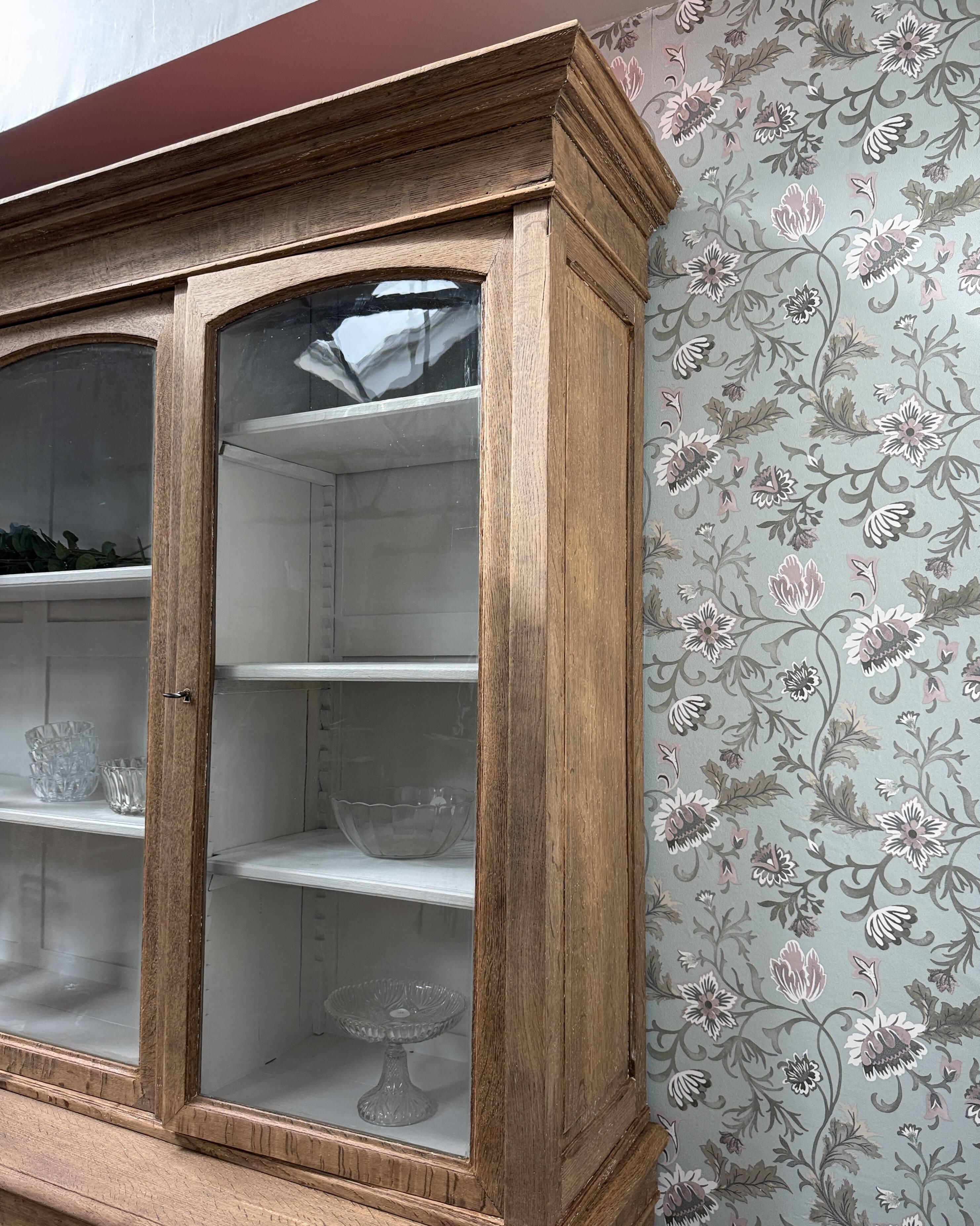 Antique oak dresser (renovated)