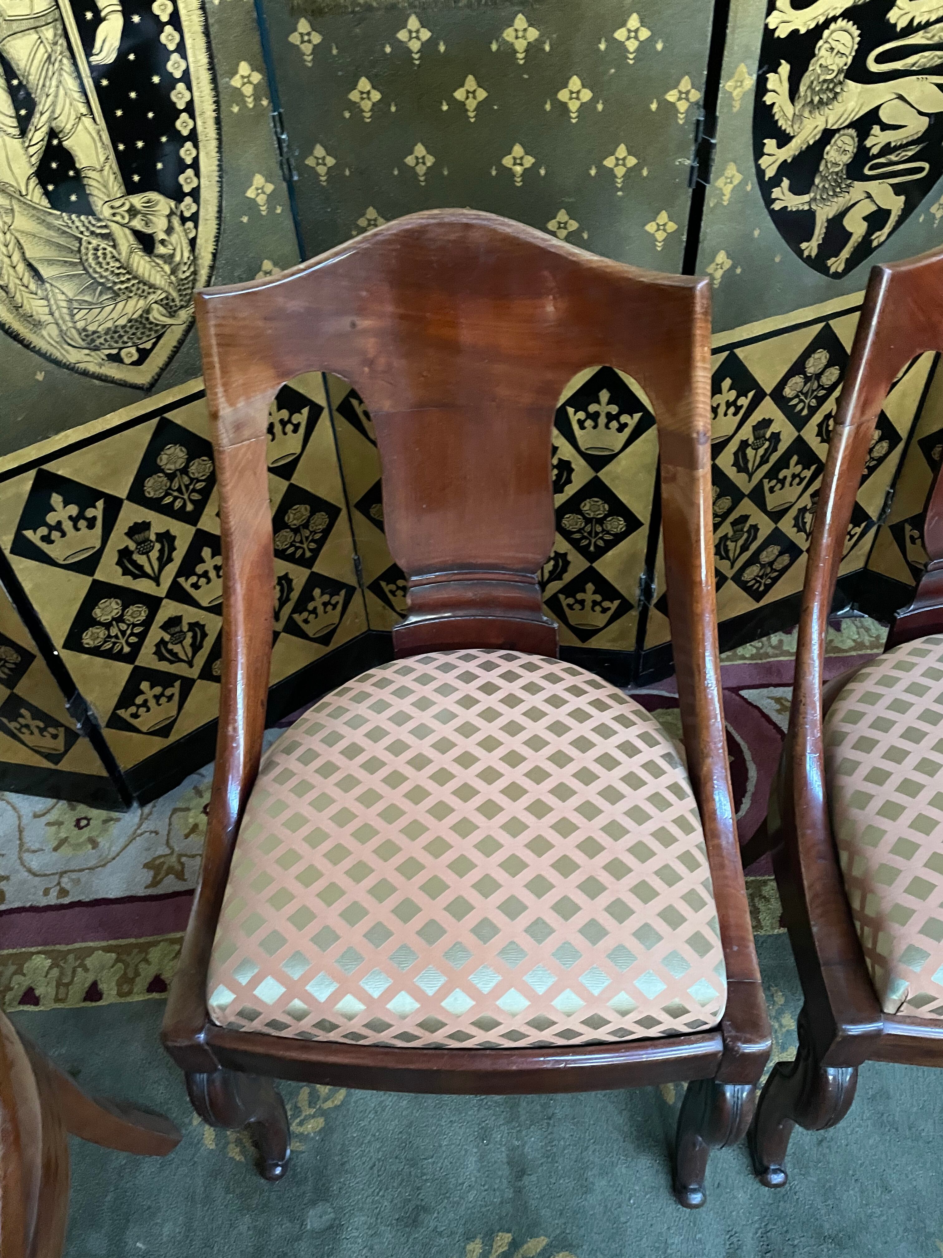 Suite of 4 Gondola Chairs in Mahogany Empire