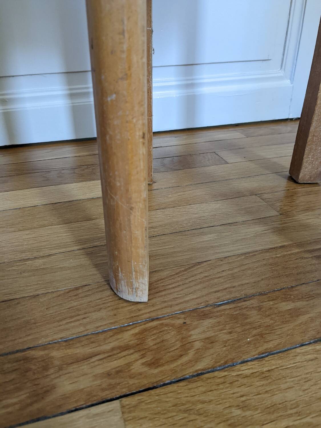 Painter's chest stool