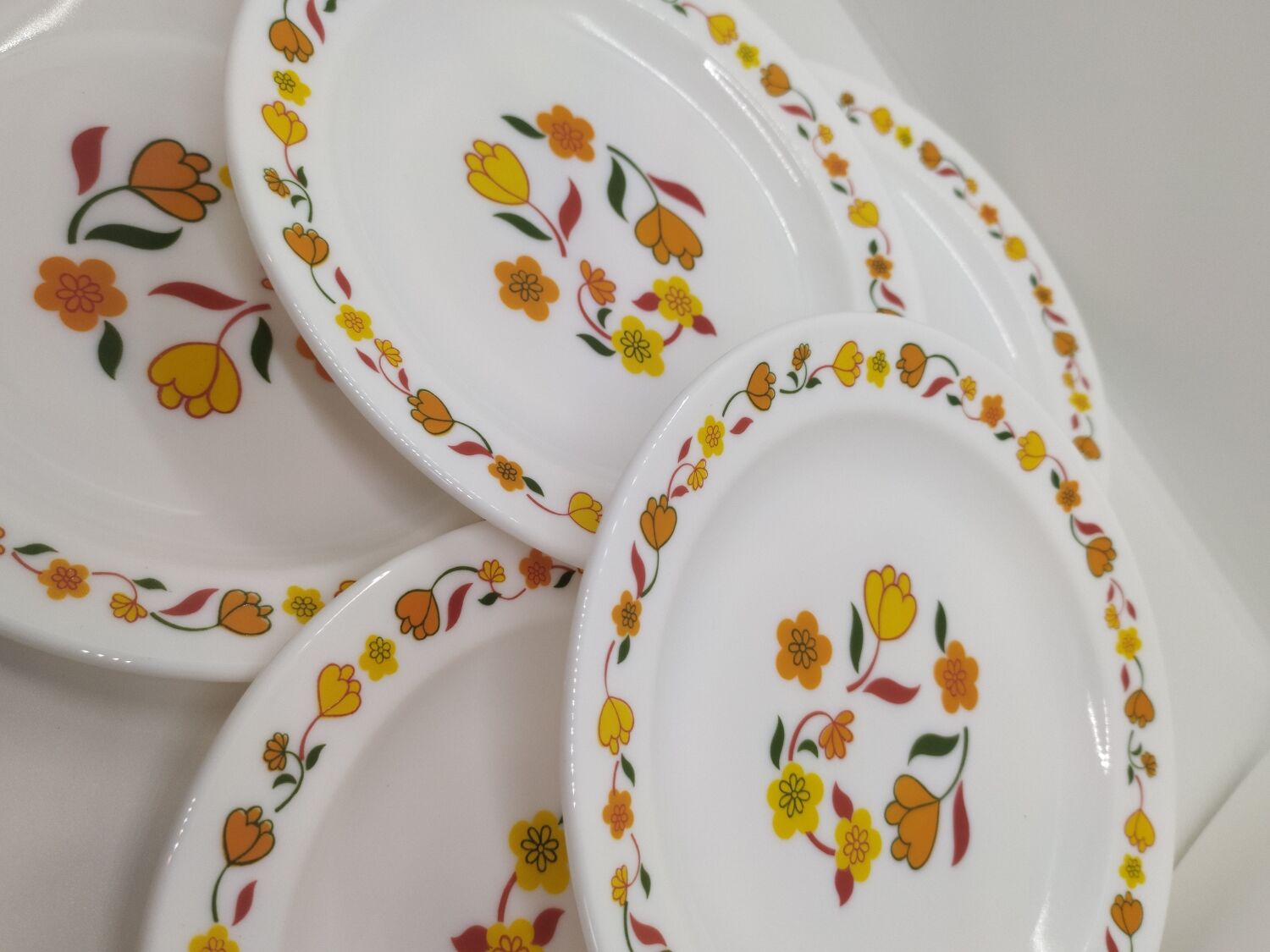 Vintage Arcopal dessert plates