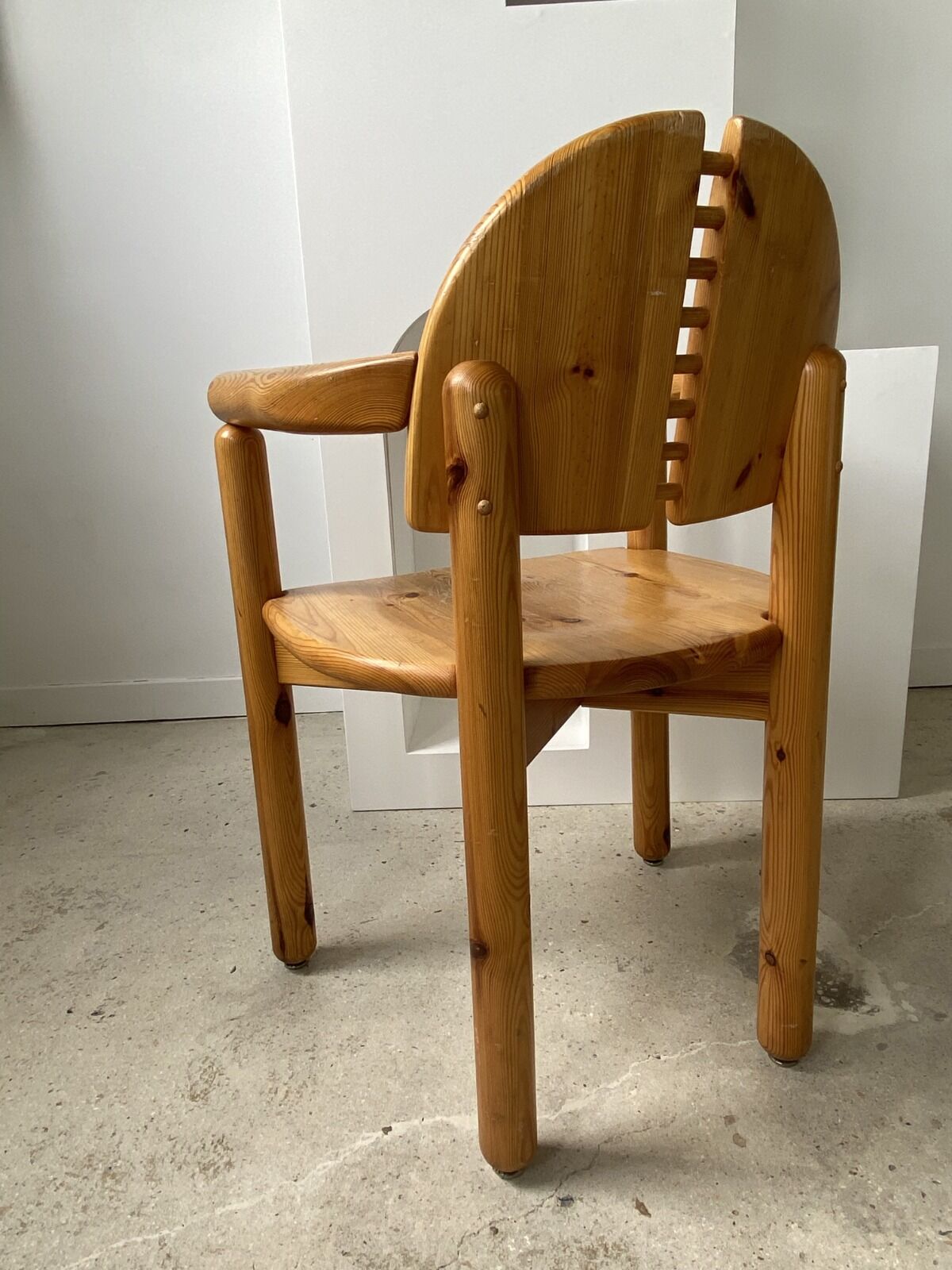 Pine armchair René Daumiller