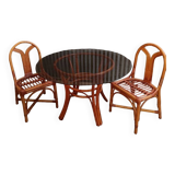 Table en rotin et verre fumé+ 2 chaises