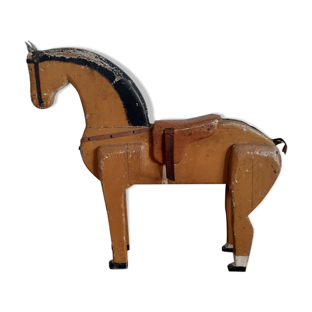 Ancienne Selle De Cheval En Cuir Sur Chevalet En Bois - Pièce De Collection WD210