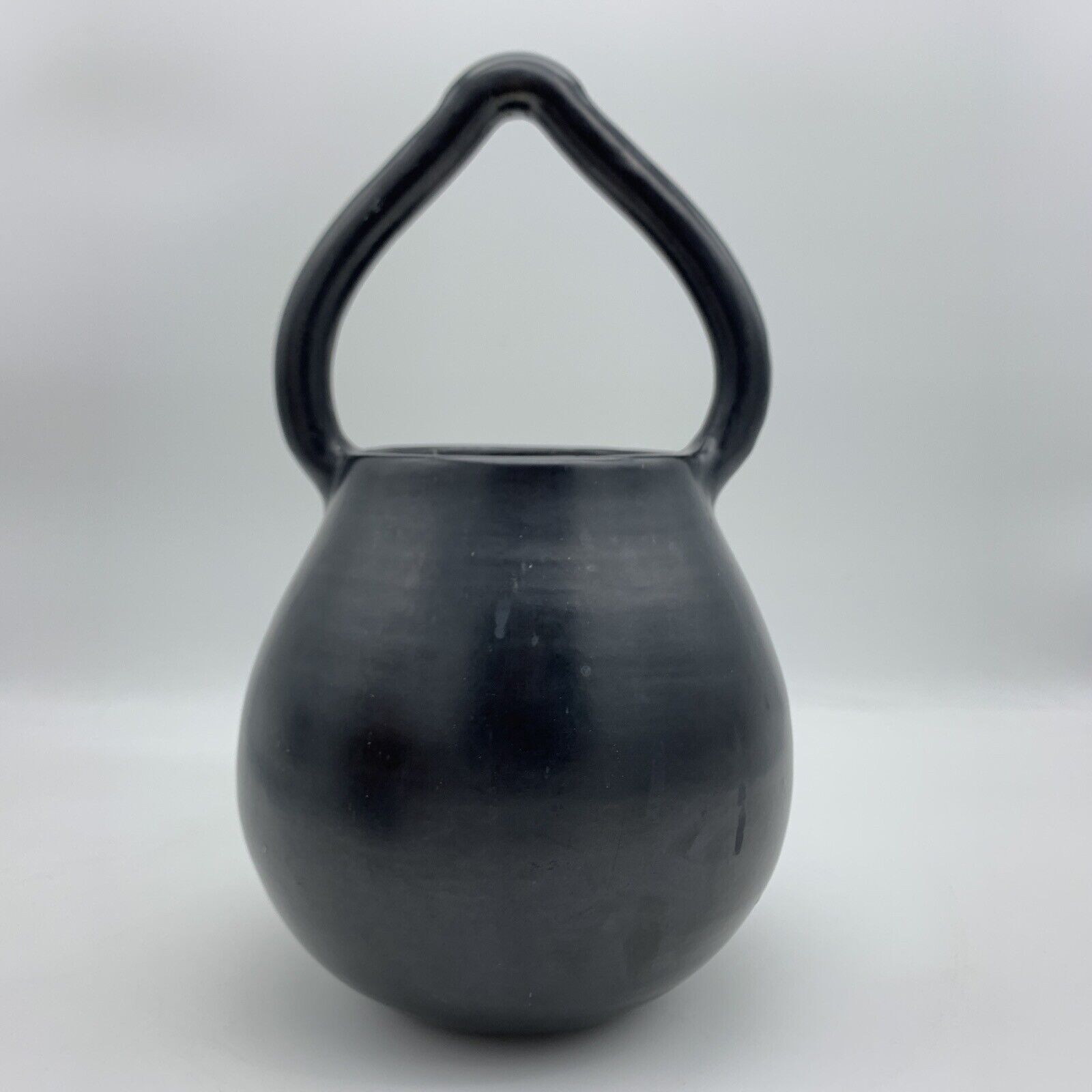 Vase Cache pot to hang handle in black ceramic
