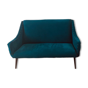 Joli canapé deux places