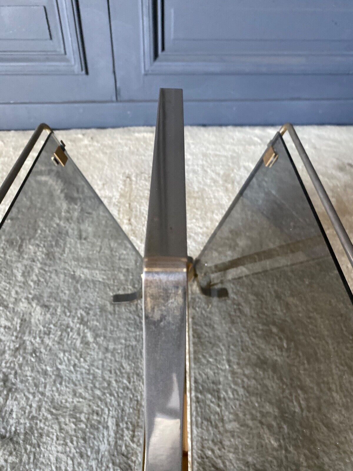 Foldable magazine holder in smoked glass and metal chrome dore 1970