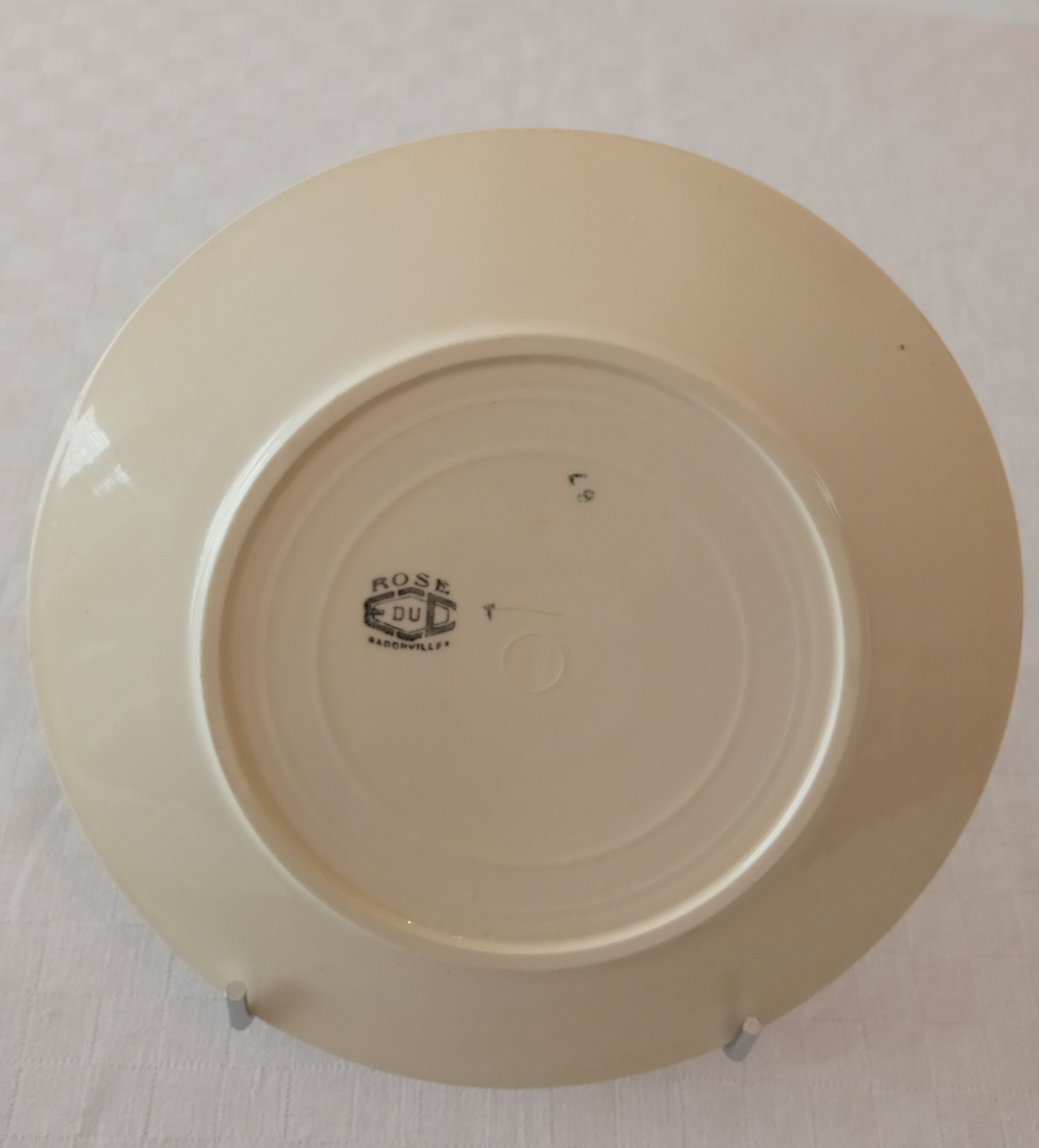 Flat plates in Badonviller earthenware
