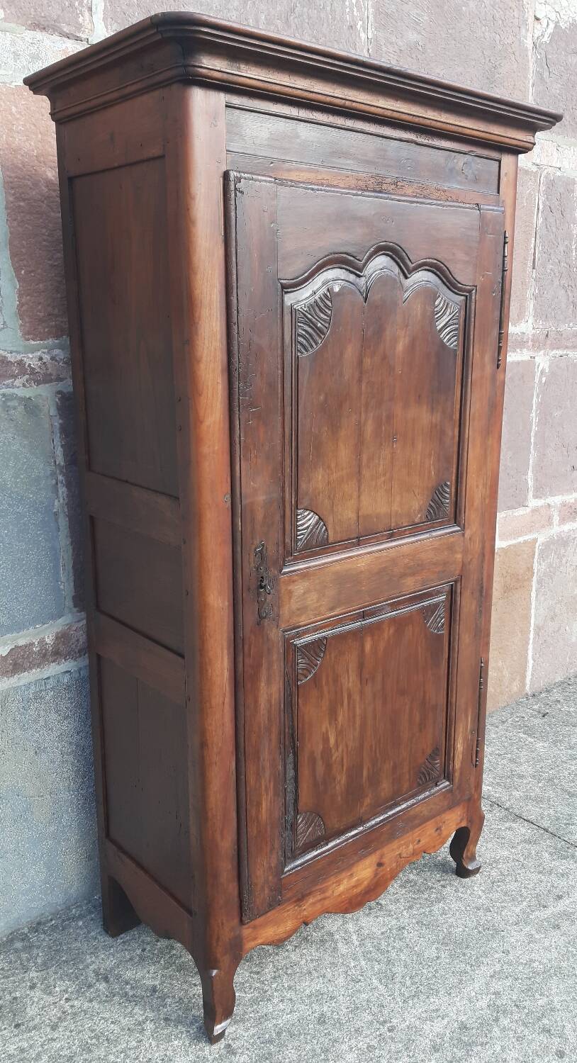 19th century hosiery maker