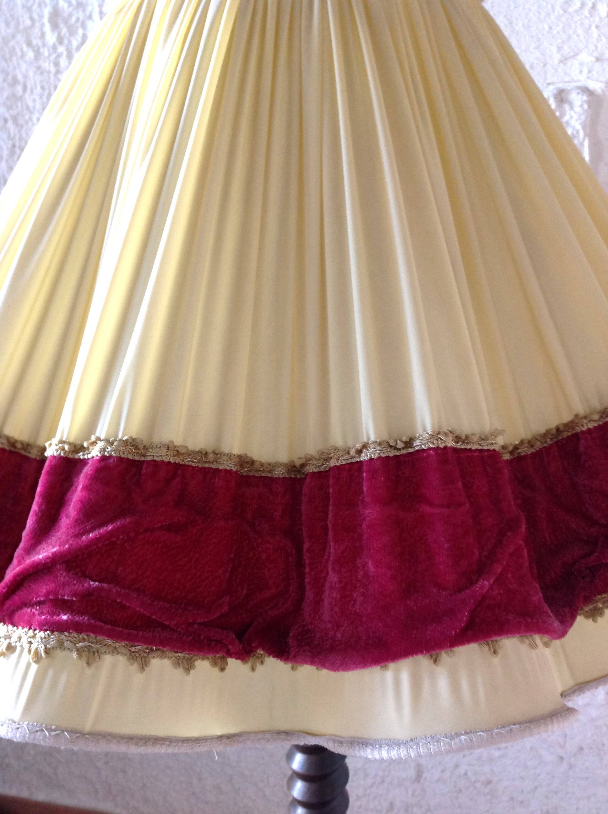 Wooden floor lamp turned in the spirit of Charles Dudouyt / art deco style