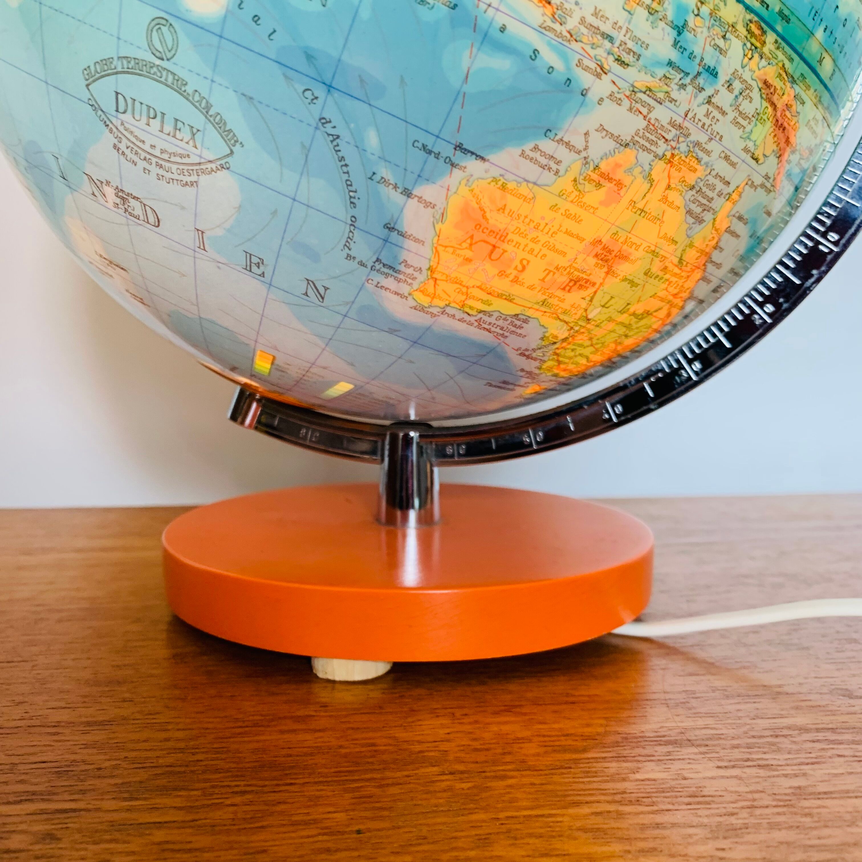 Globe world map of the 60s