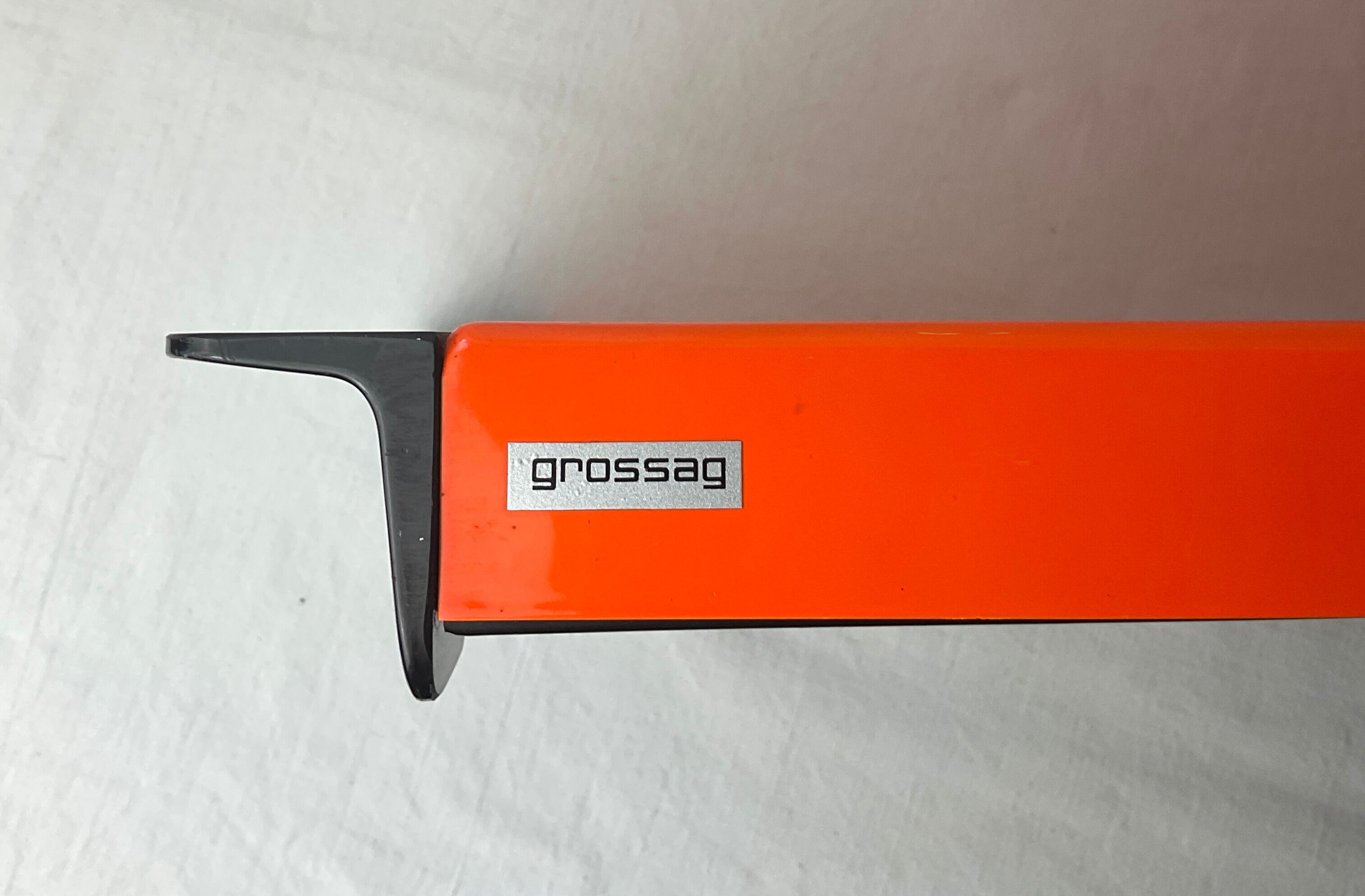 Vintage orange underplate 70s