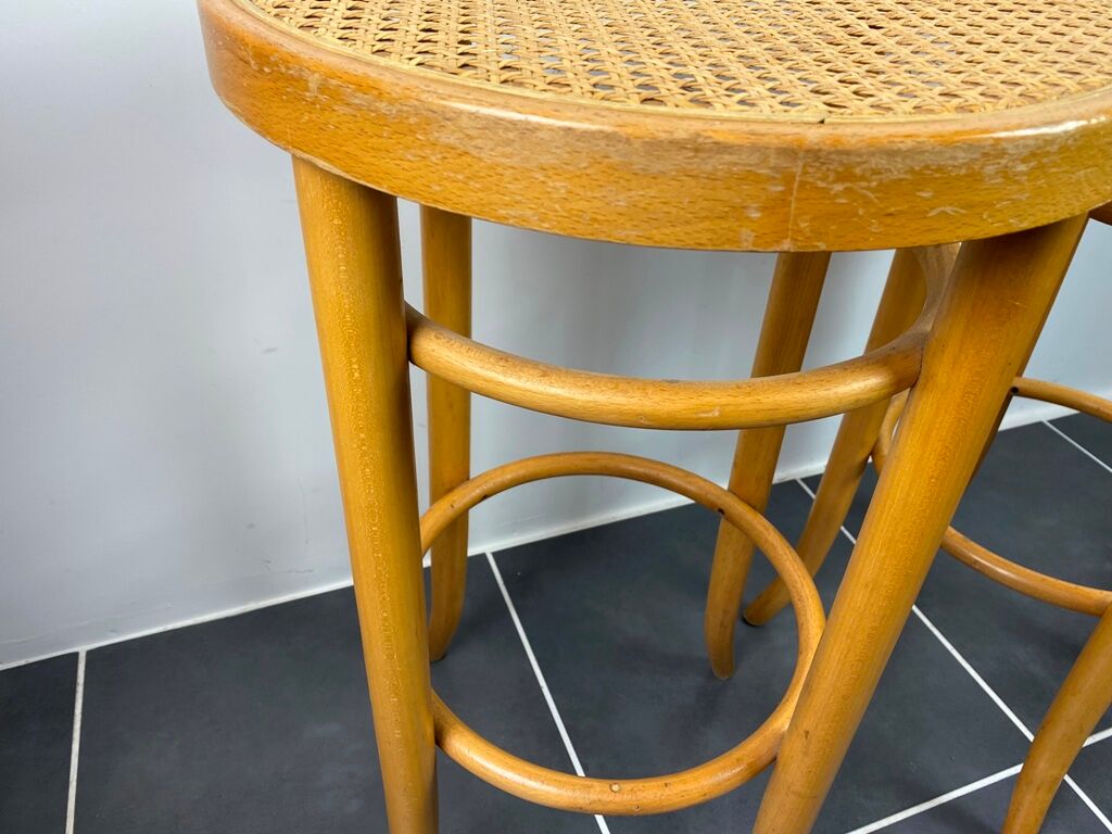 Bar stools cannage and curved wood 80s