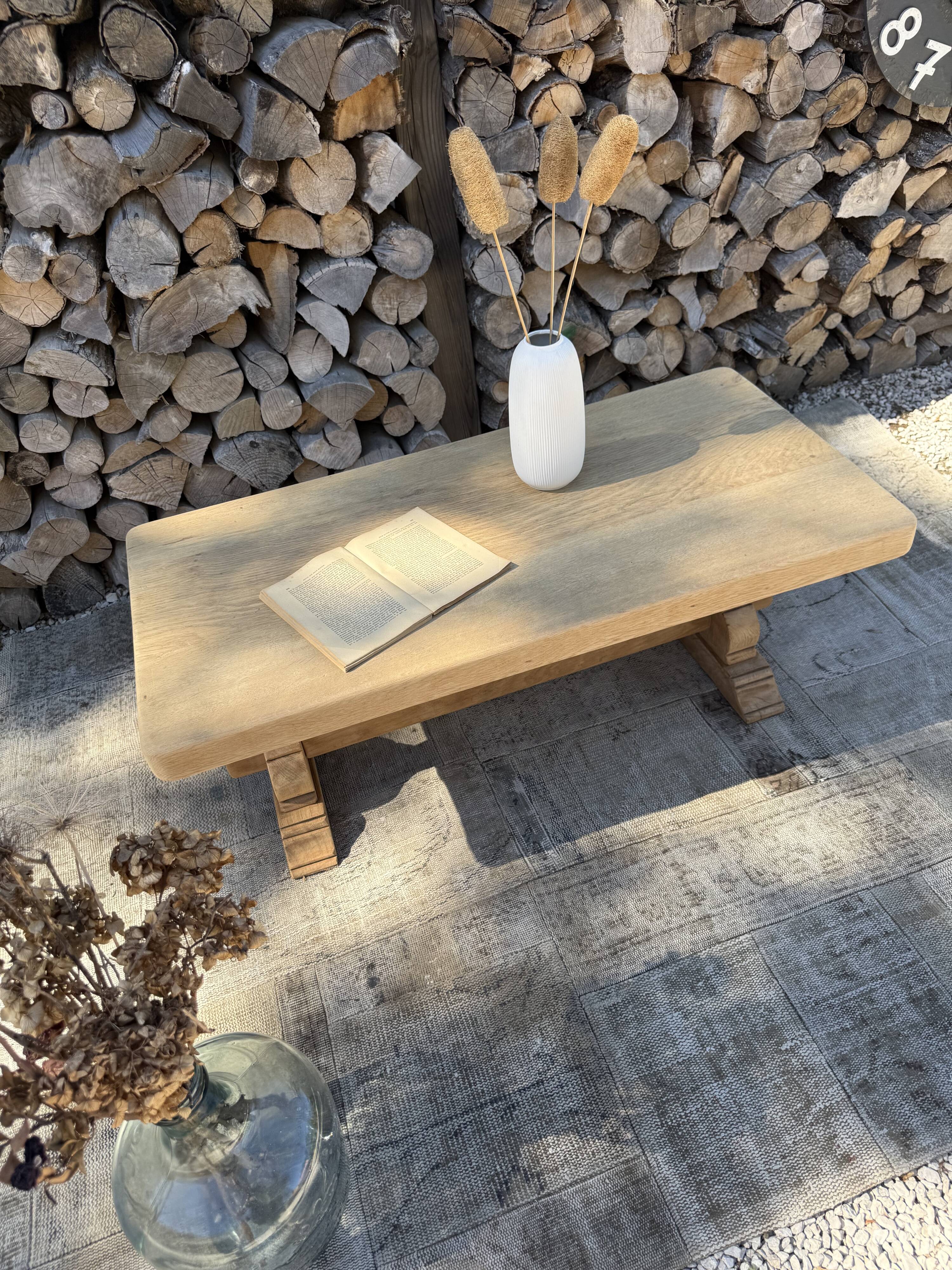 Table basse monastère