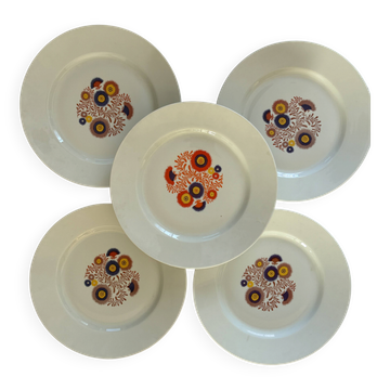 Seventies plates in Limoges porcelain