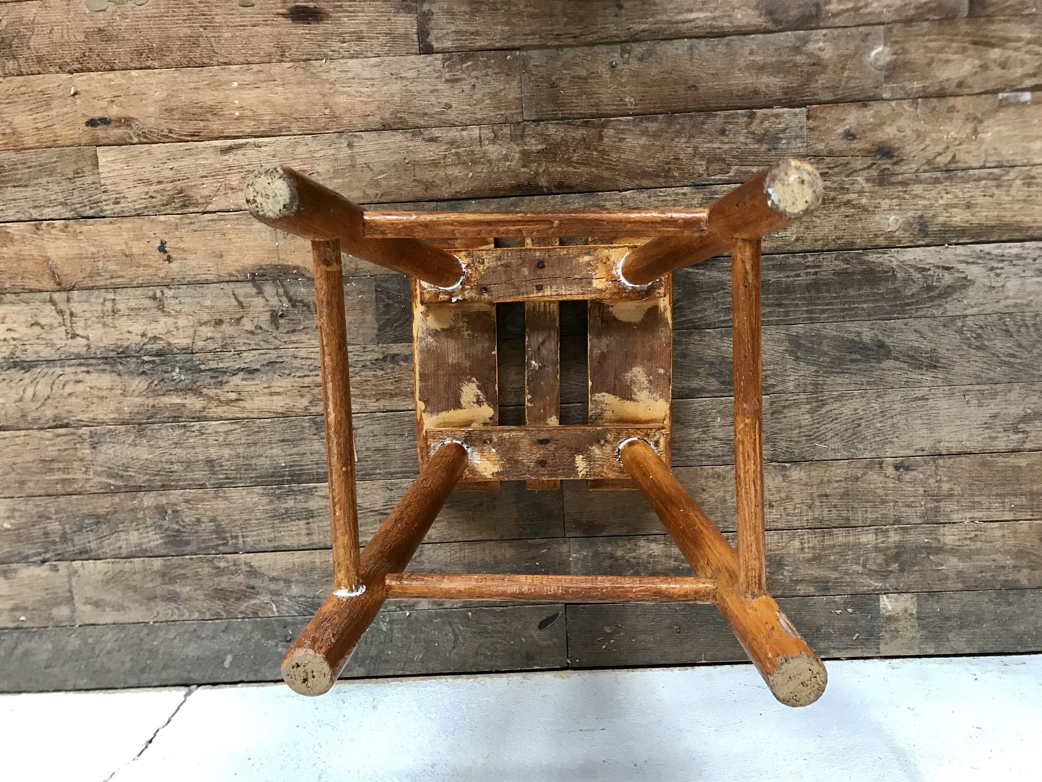 Brutalist primitive stool wears tripod plant solid wooden sofa tip 1950 Furniture decoration