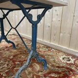 Table de bistrot en marbre et fonte