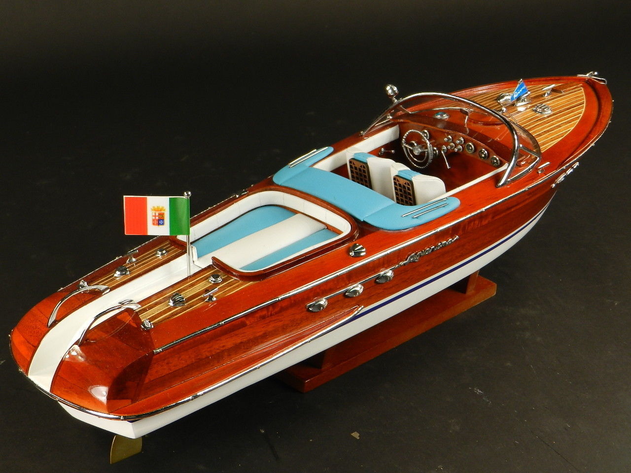 Model wooden boat Riva Aquarama 50 cm