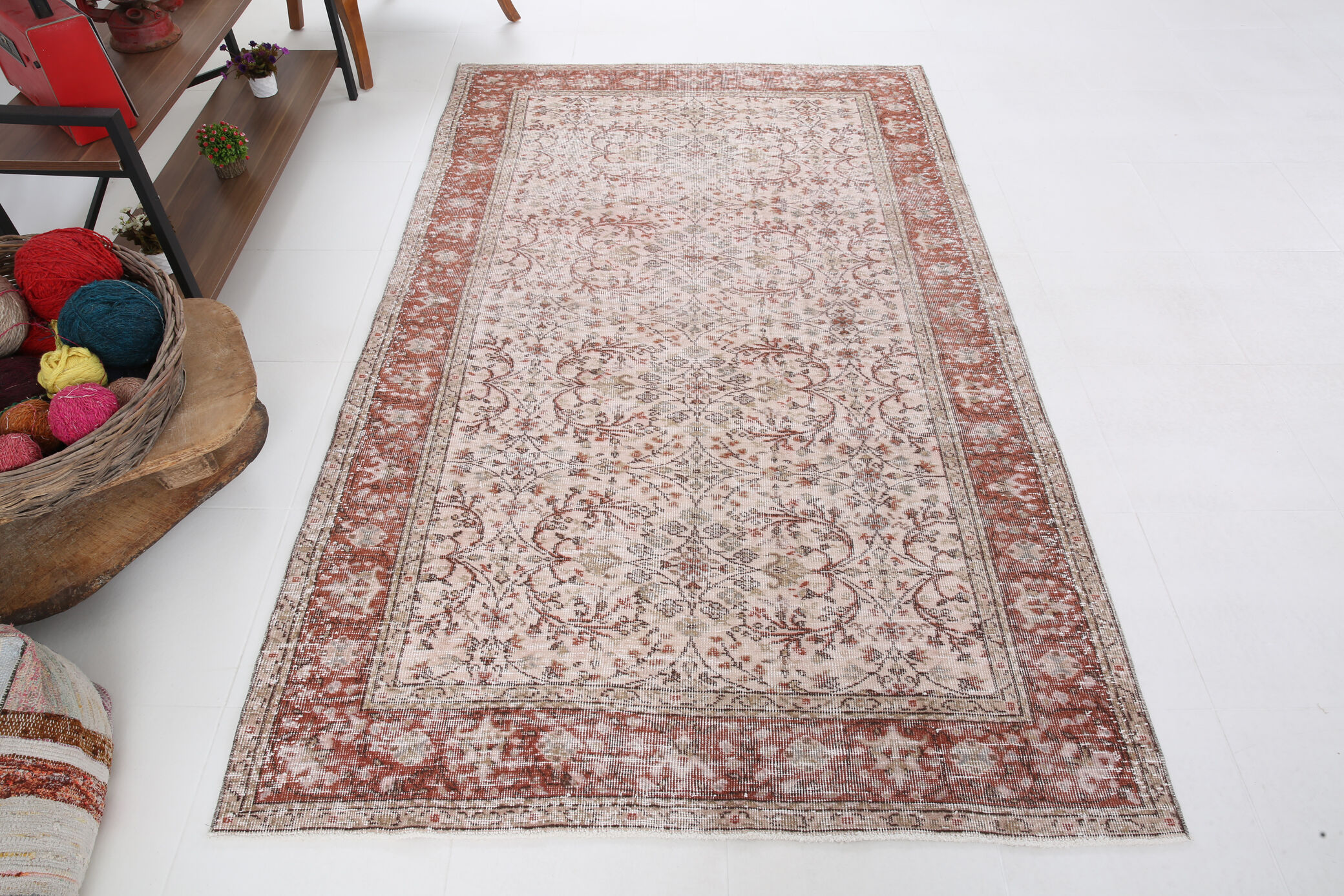 5x8 Faded Beige Turkish Rug