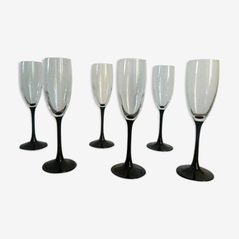 Set de 6 flûtes à champagne Luminarc pied noir années70