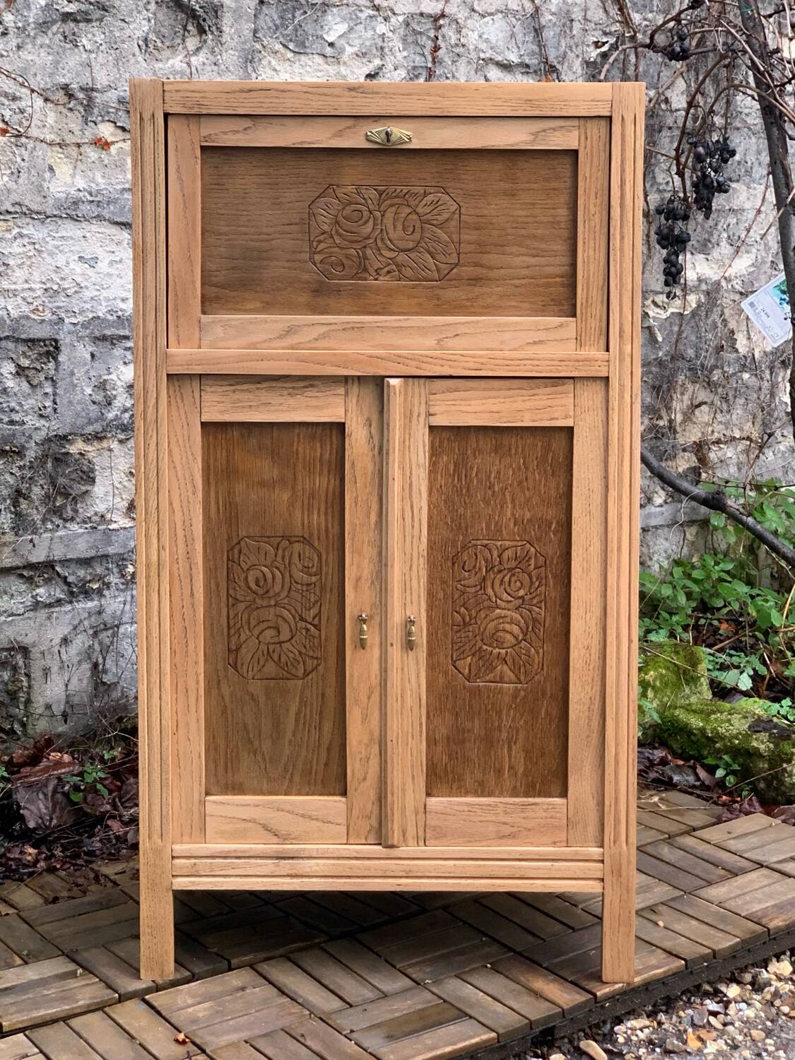 Parisian art deco sideboard in raw oak 1930