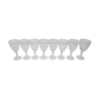 8 verres à vin anciens