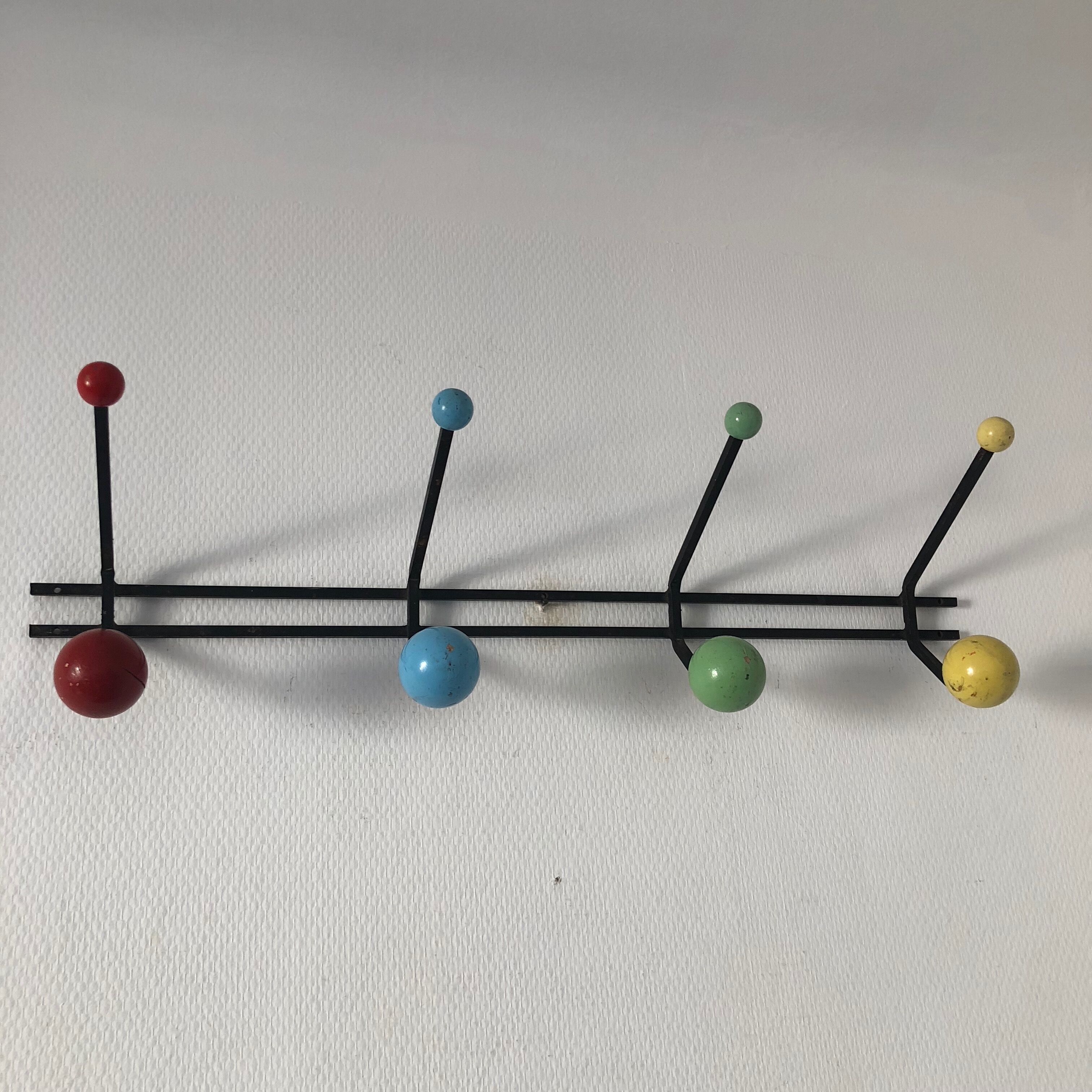8 hanger hooks balls 66cm vintage 1960