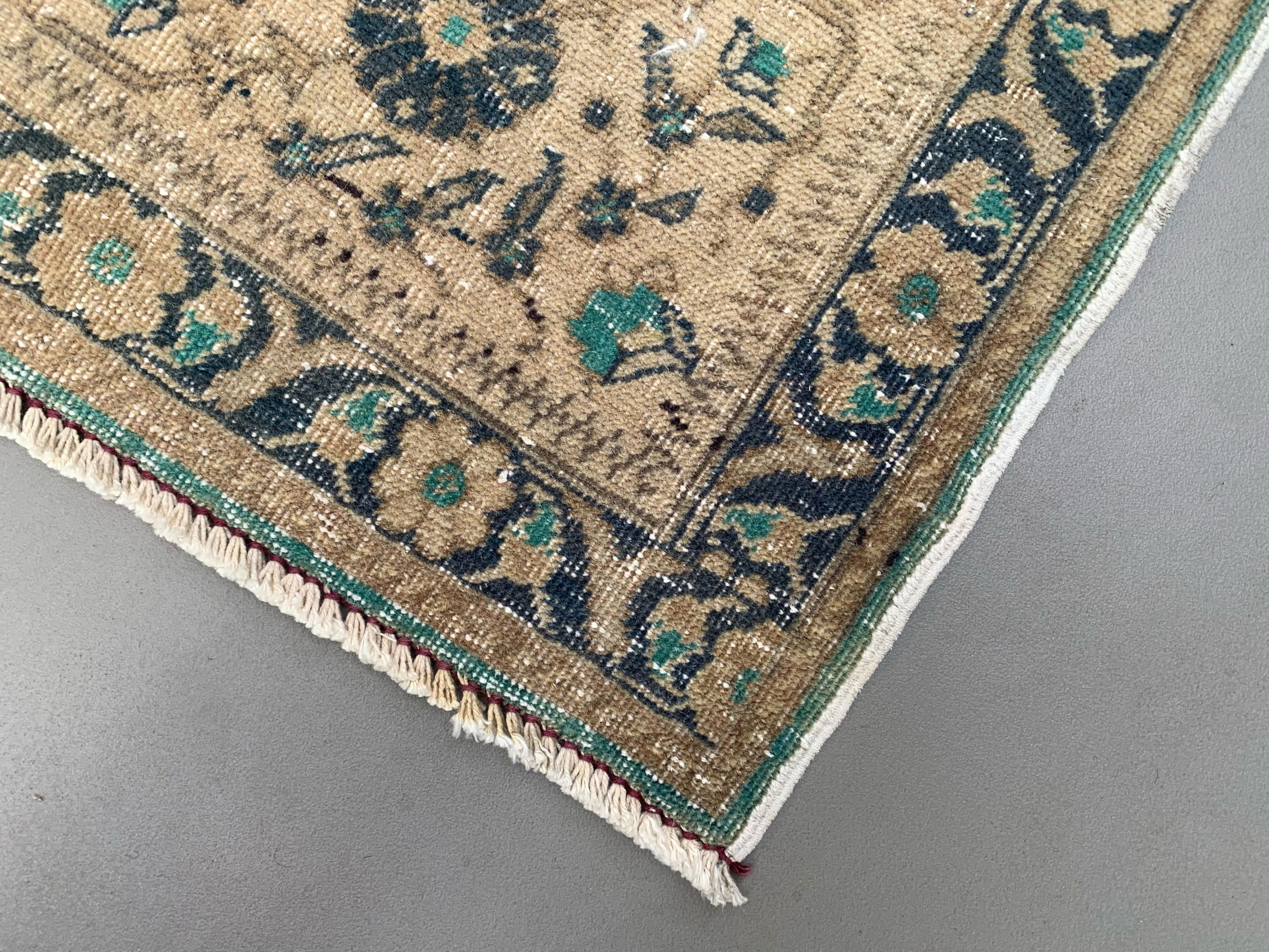 Vintage Turkish Rug 289x193 cm, Tribal Wool Carpet Large