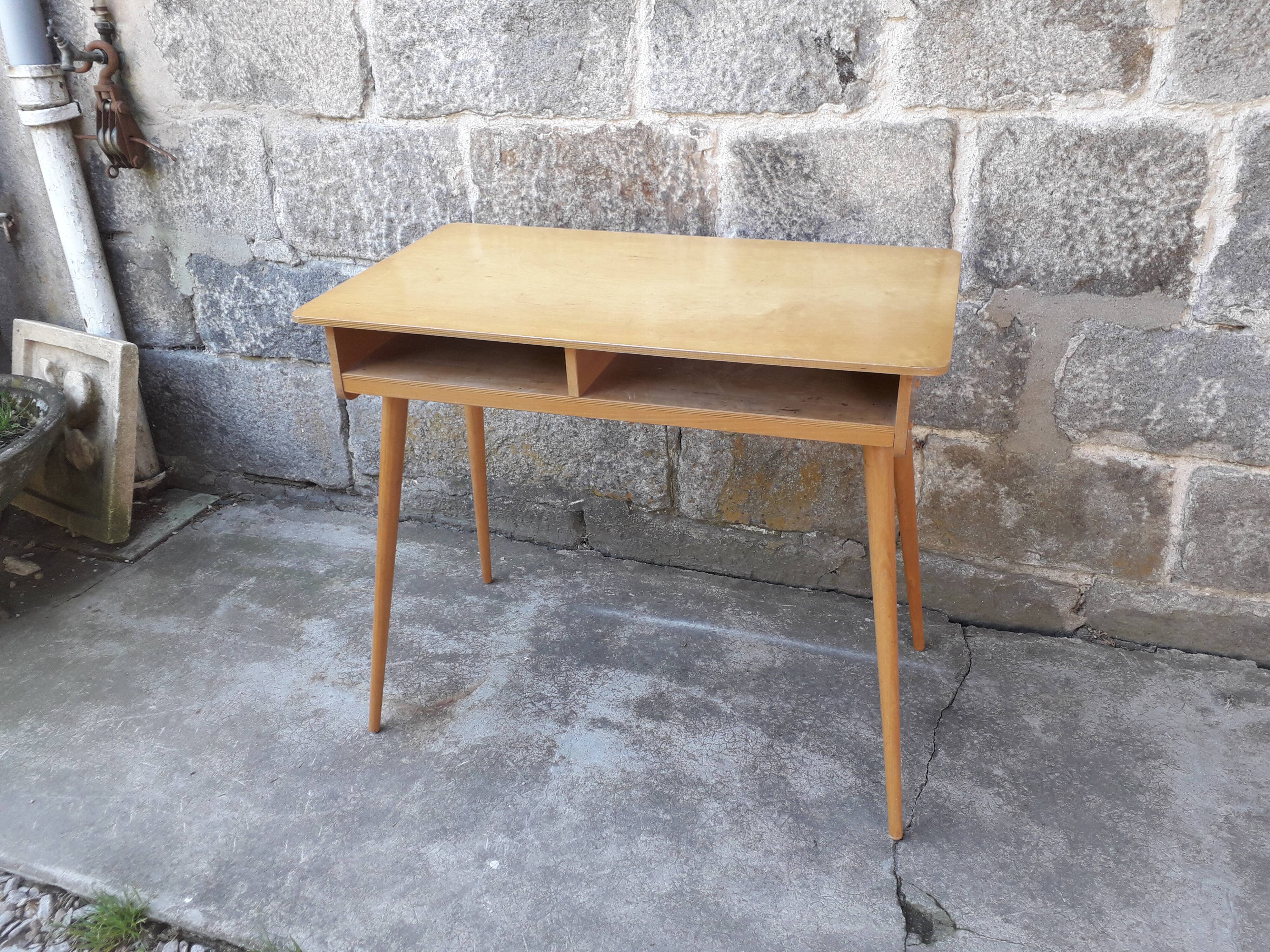 Office feet vintage compass