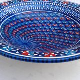 Plat céramique fait à la main multicolore