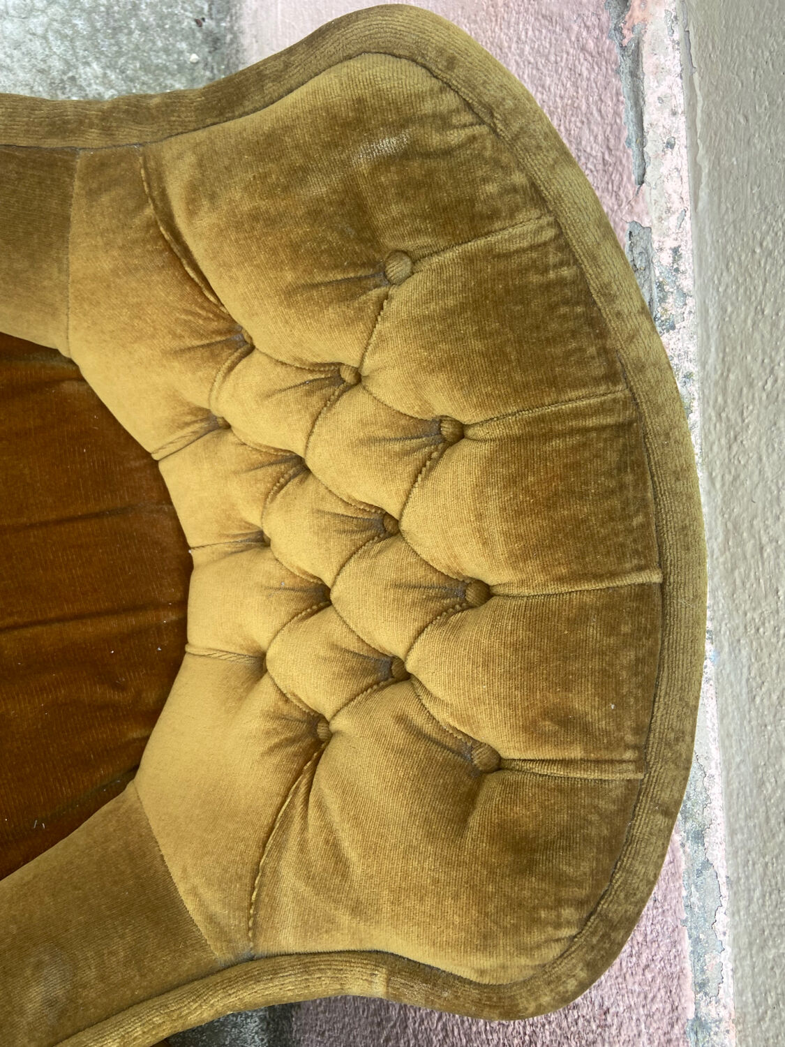 Pair of vintage toad chairs