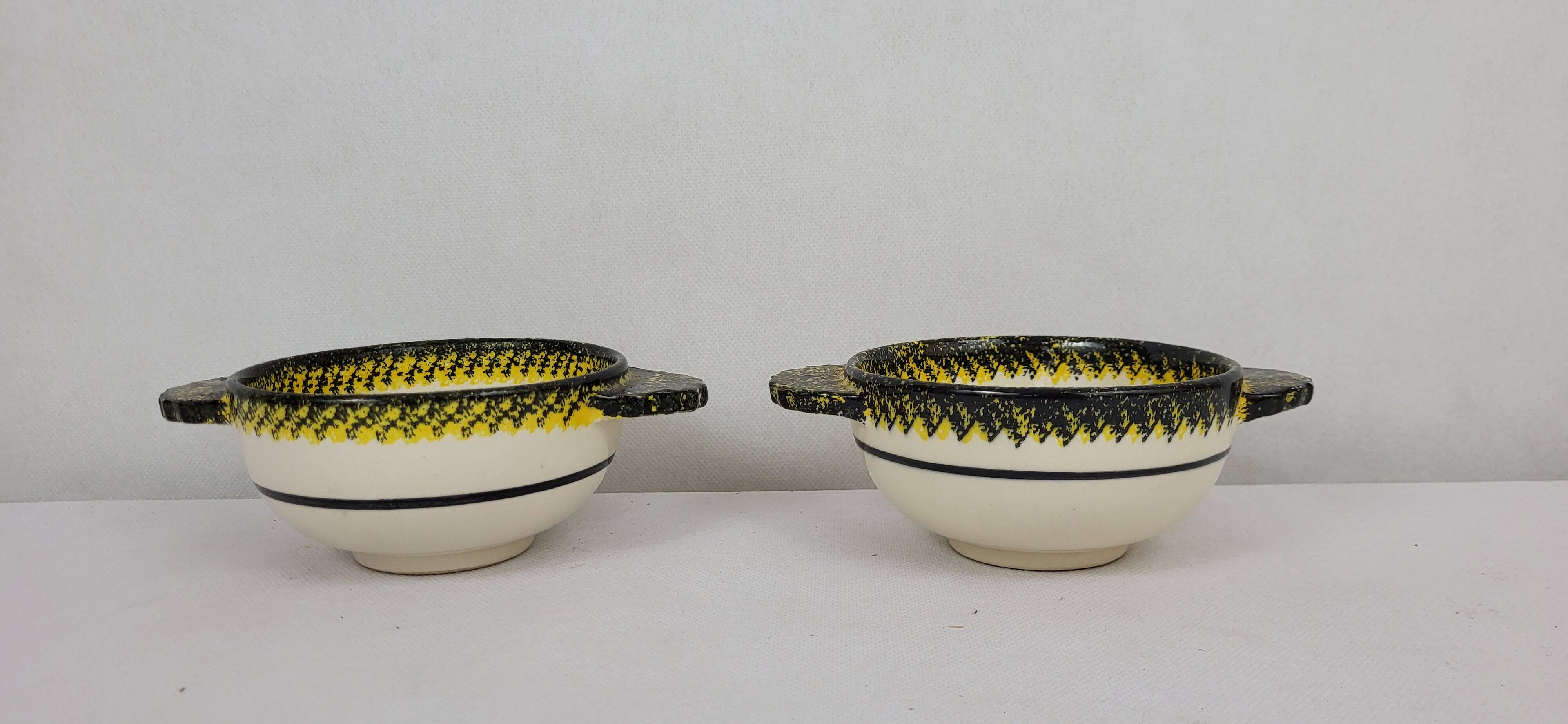 2 Henriot Quimper ear bowls