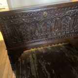 Syrian chest
