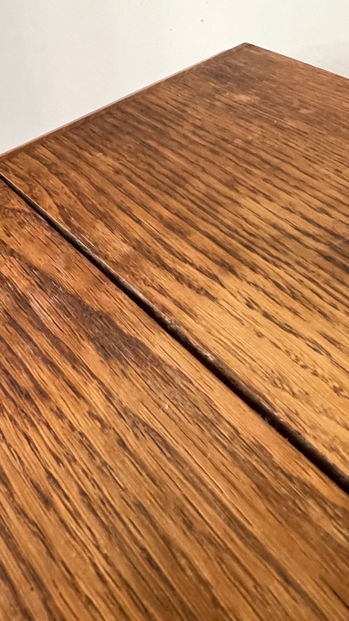 Vintage solid oak saddle plant holder