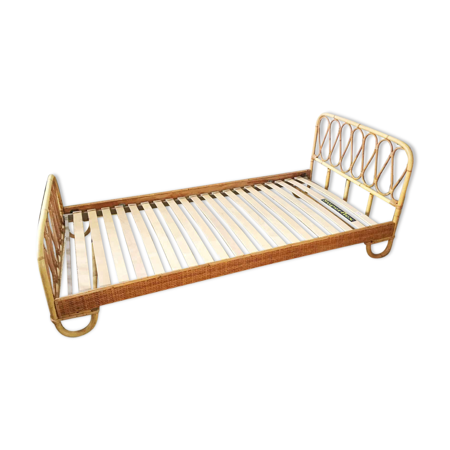 Bench - vintage rattan bed