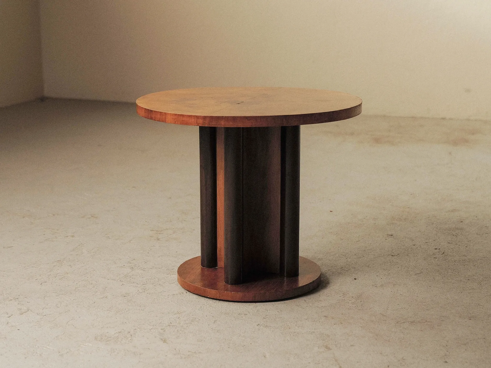 Guéridon rond de style Art déco en bois, vers 1950