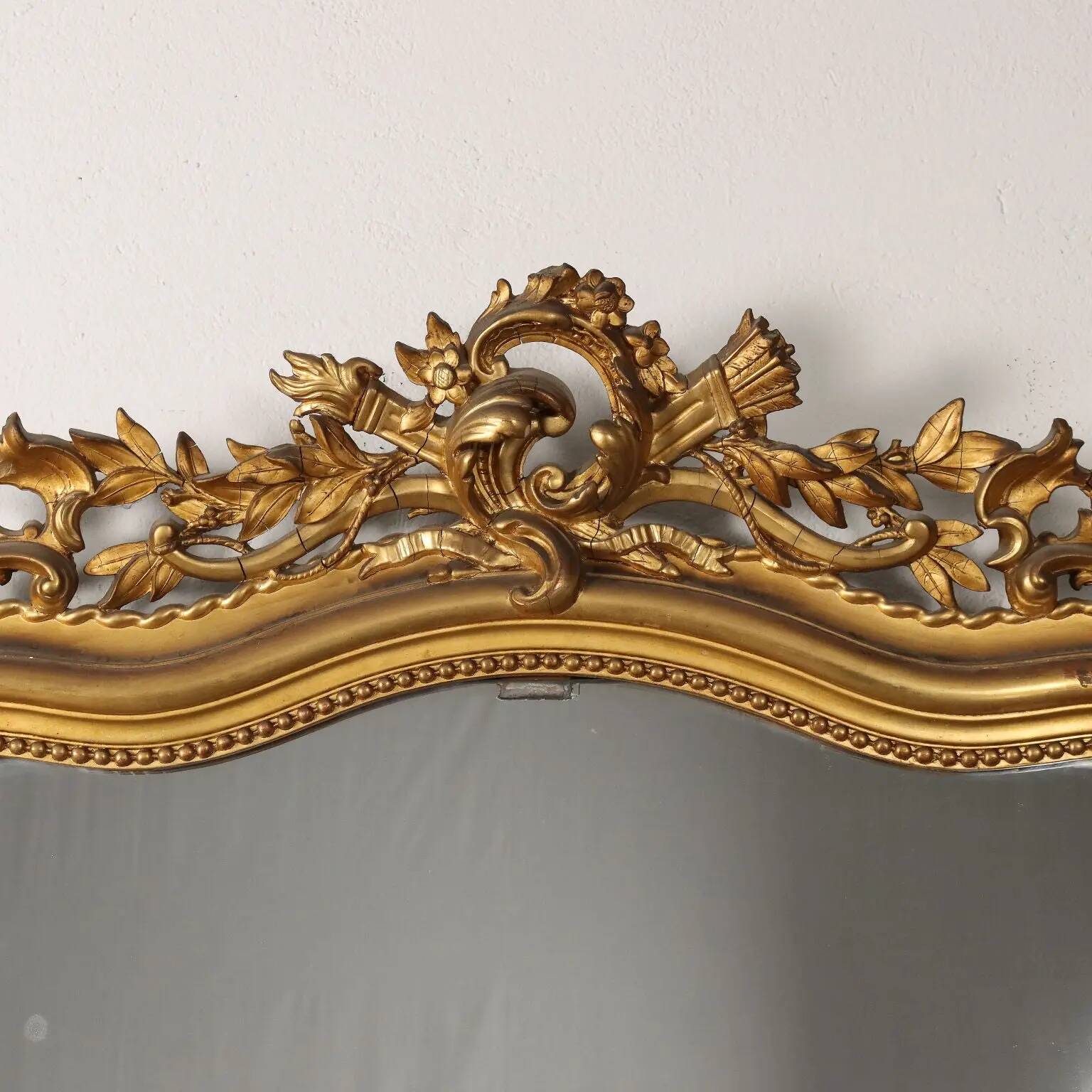 Eclectic antique mirror in gilded wood, Italy, 19th century