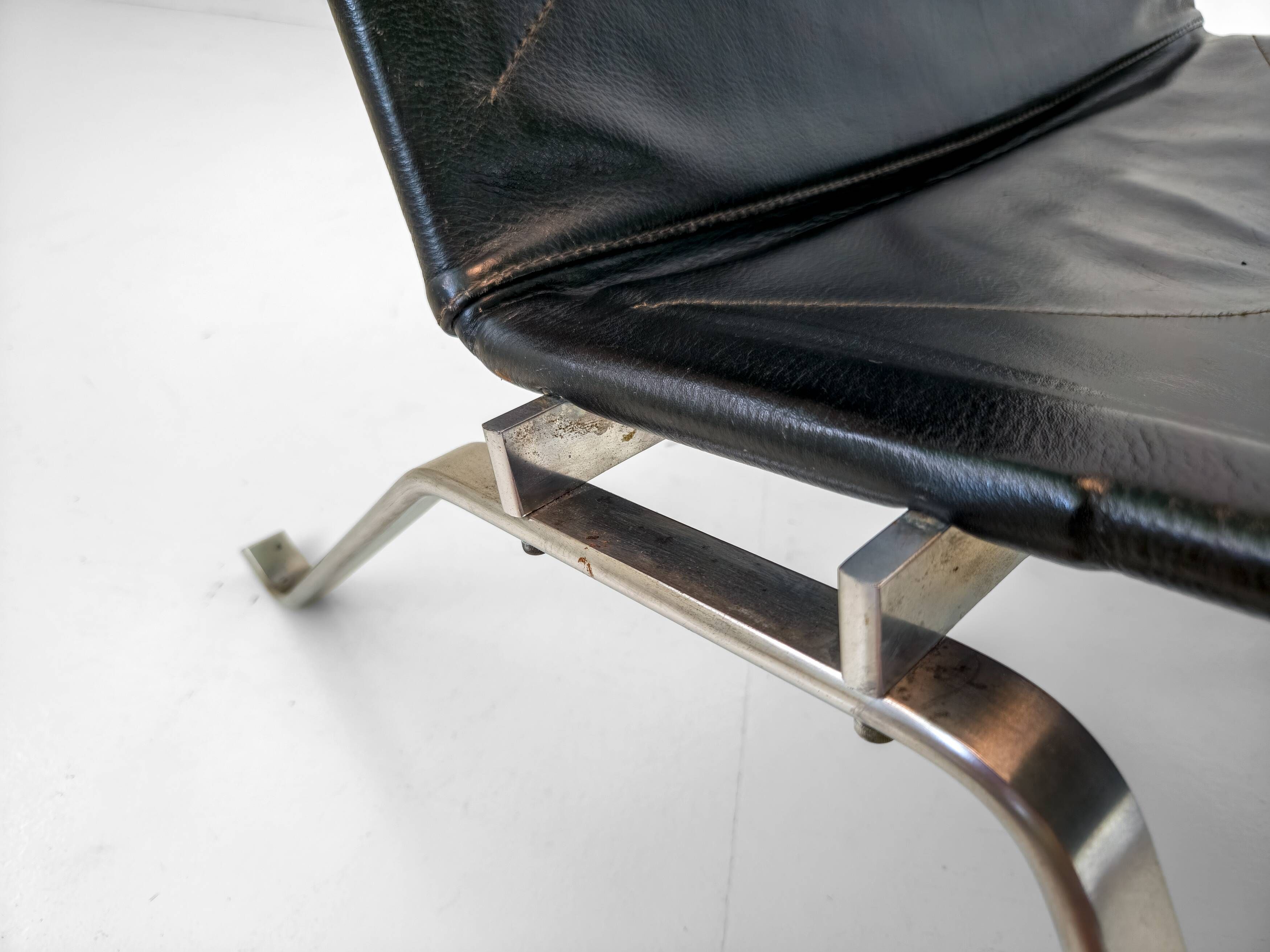 Poul Kjærholm – PK22 lounge chair for Fritz Hansen, Denmark