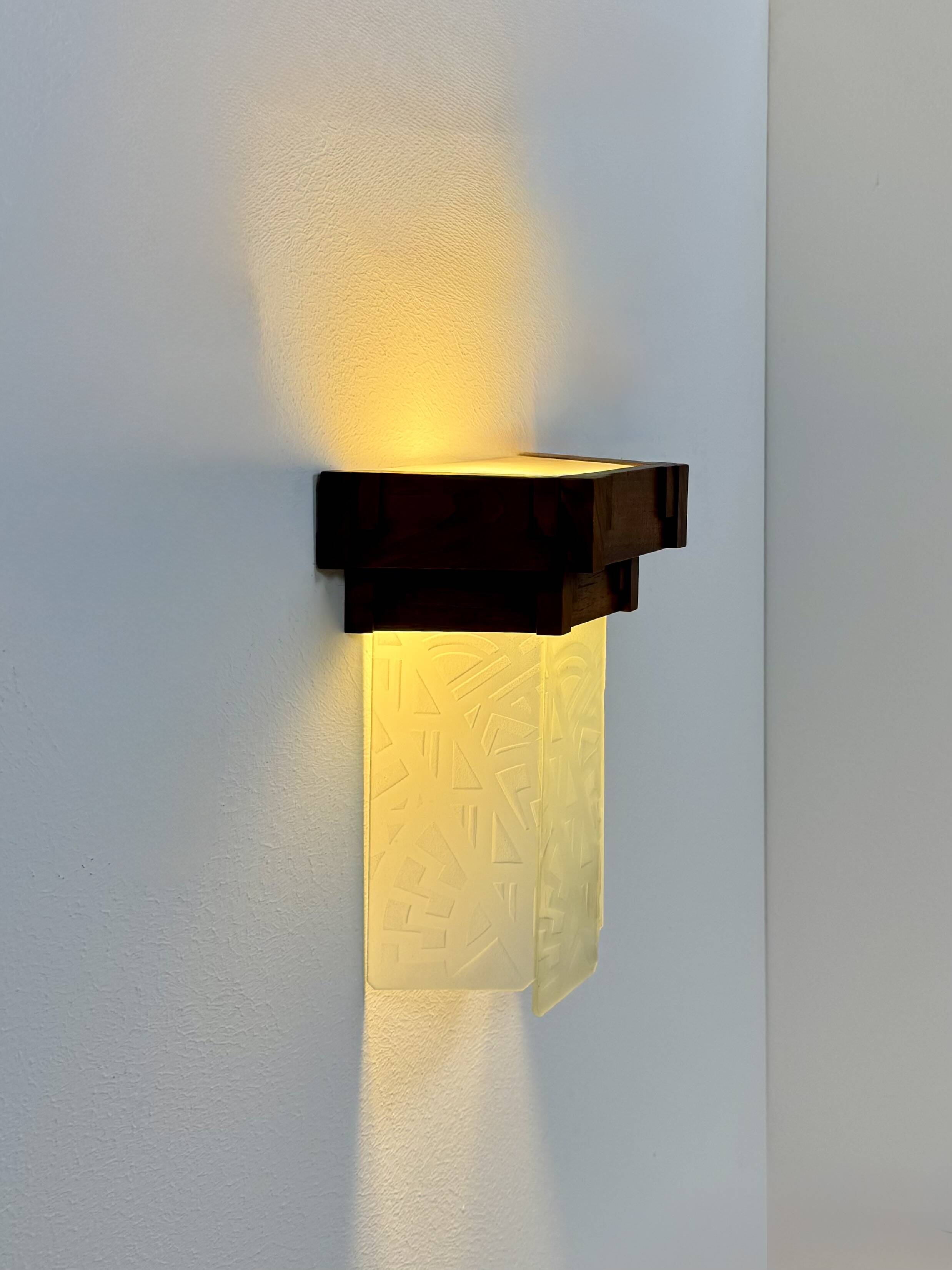 Vintage modernist Art Deco wall light, oak and frosted glass, France, 1930.