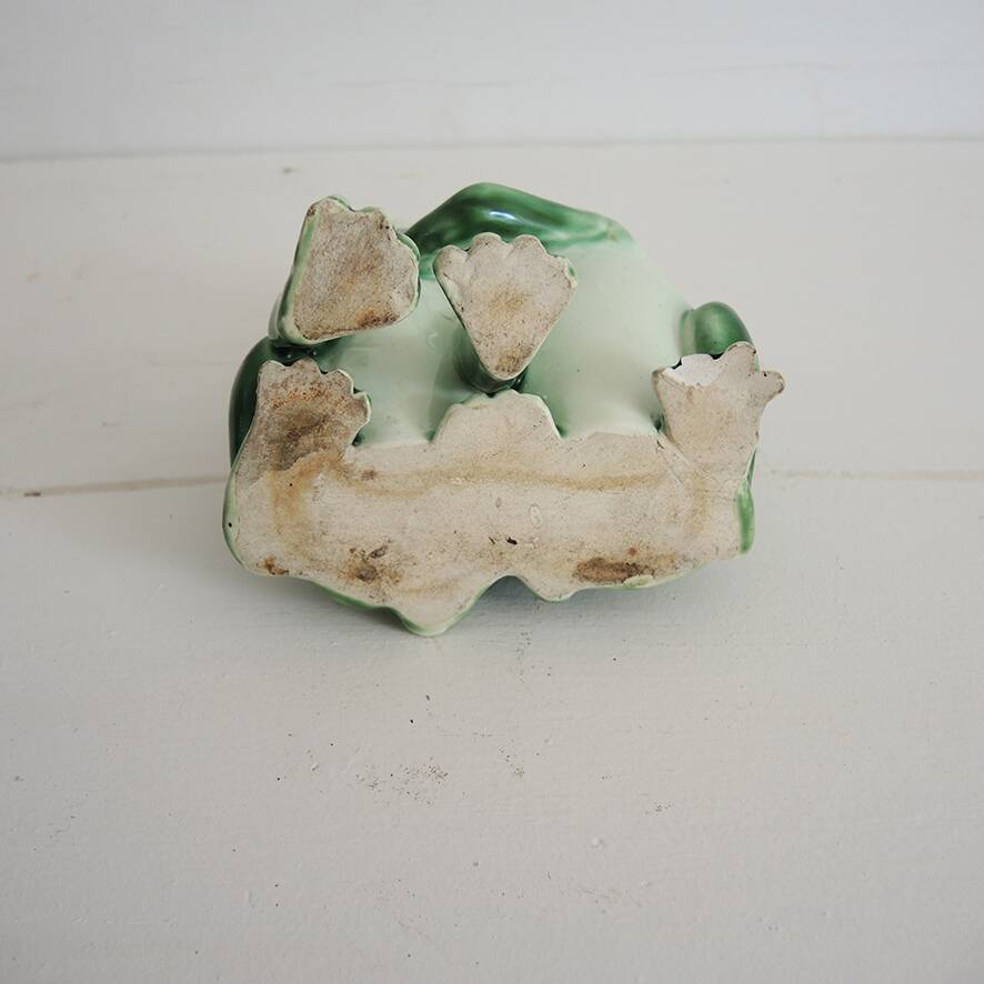 Antique double frog vase in ceramic