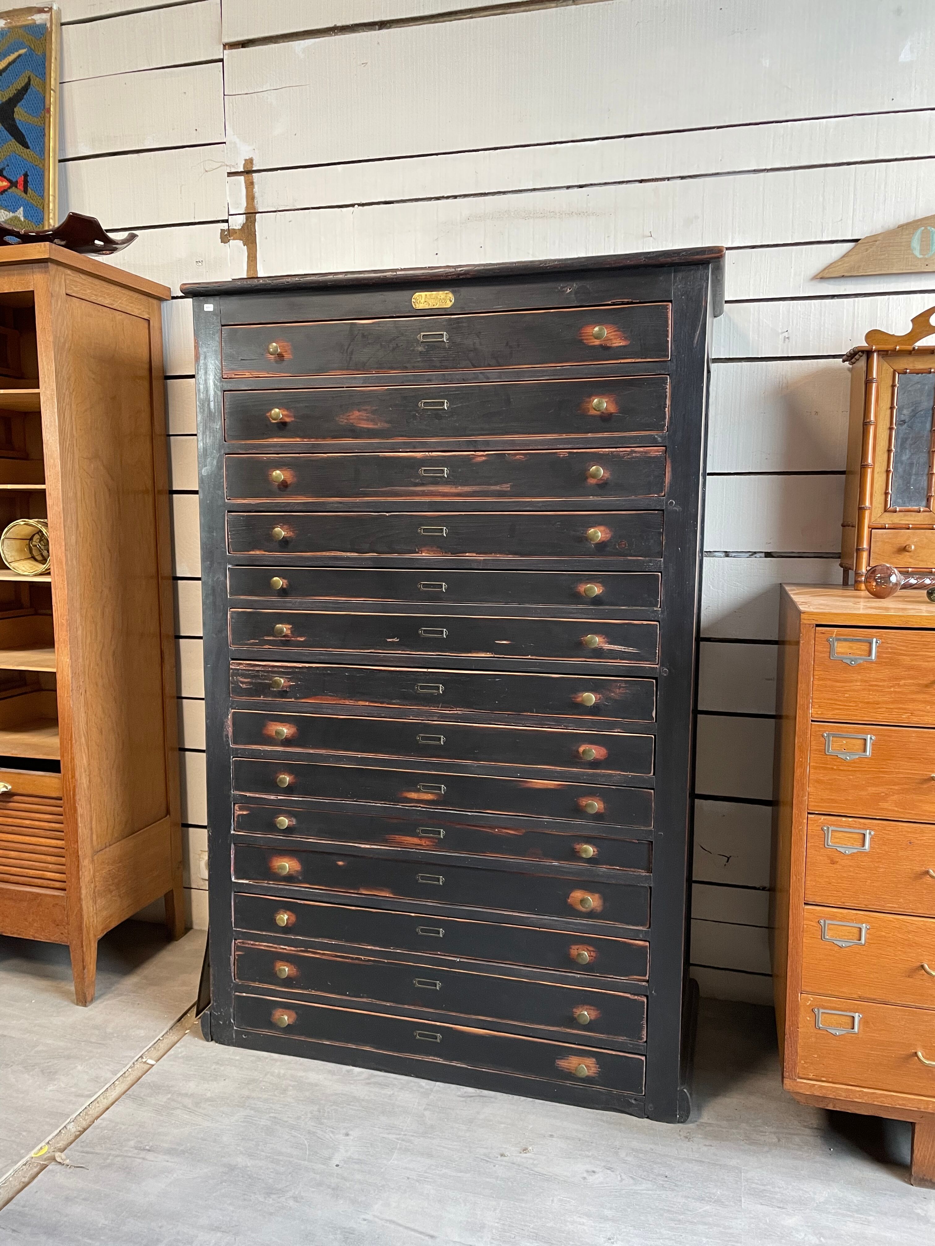 Trade cabinet storage 14 drawers