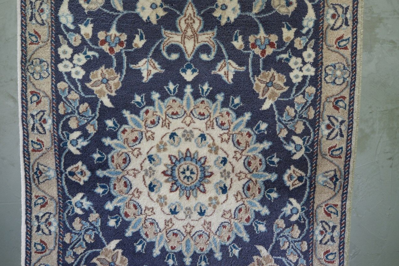 Rug 1970s 142x92 cm