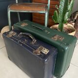 Set of 2 vintage suitcases