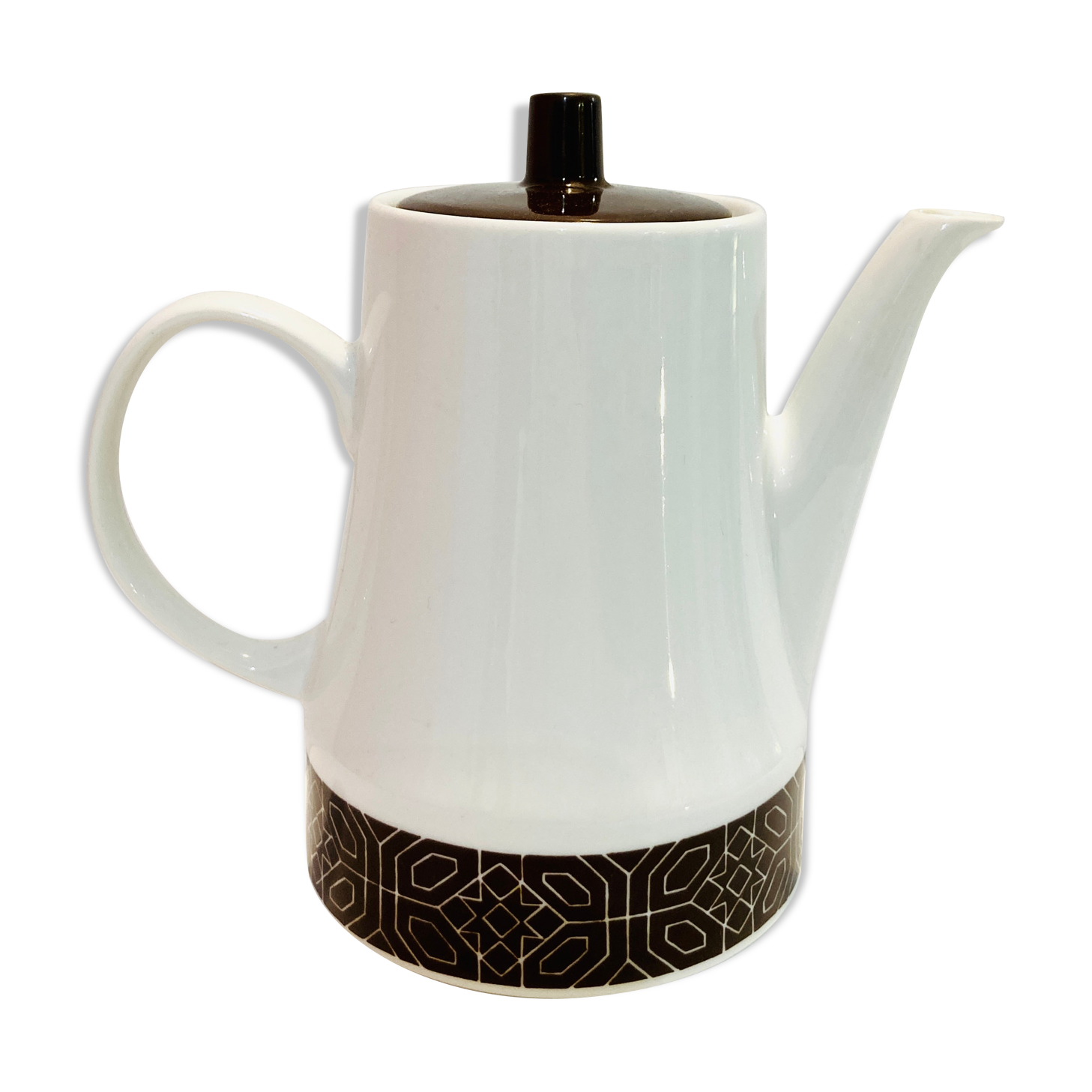 Brown and white porcelain theiere of the 70s _ retro-vintage -kitchen