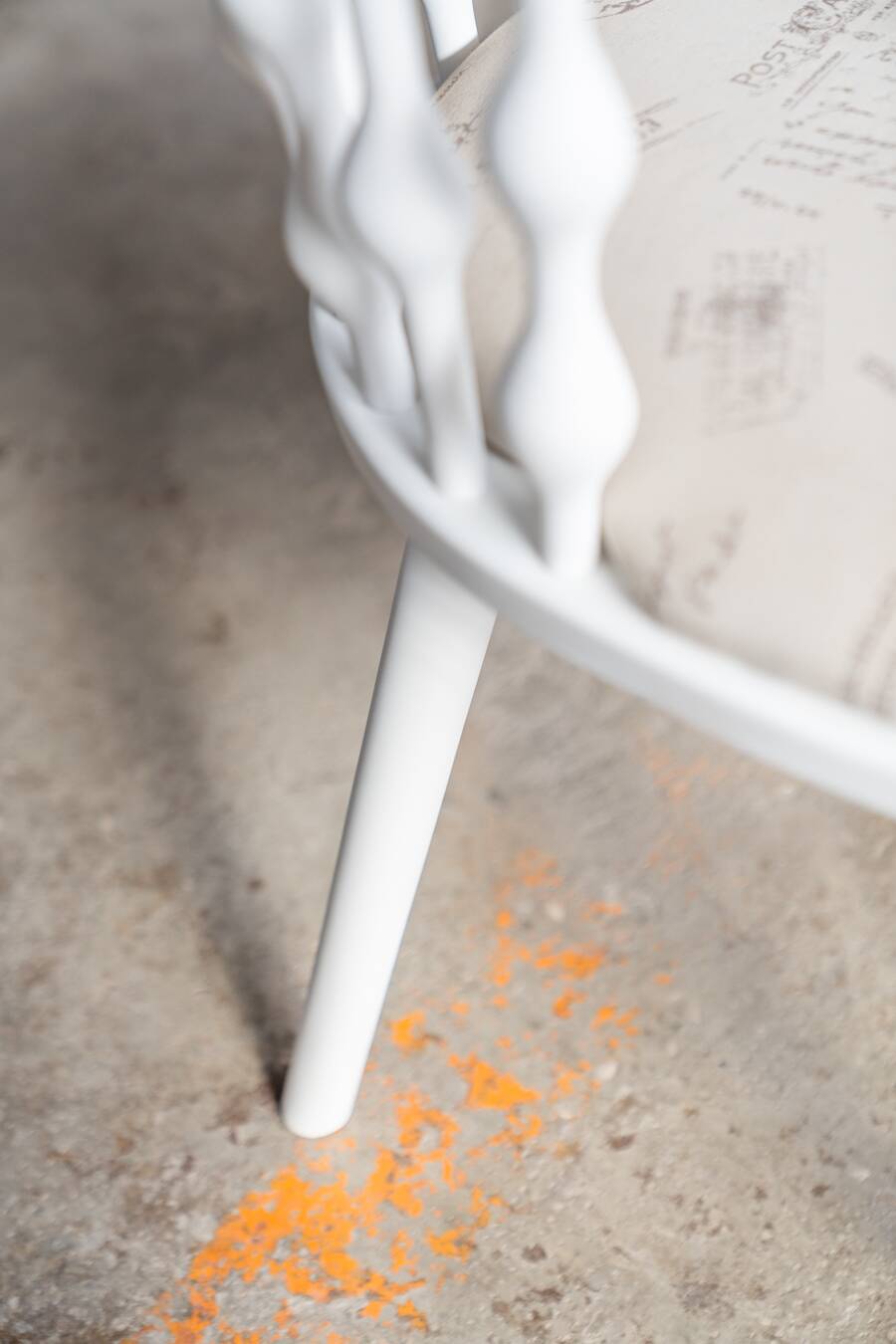 Matte white painted beech chair with upholstered seat in fabric 1970