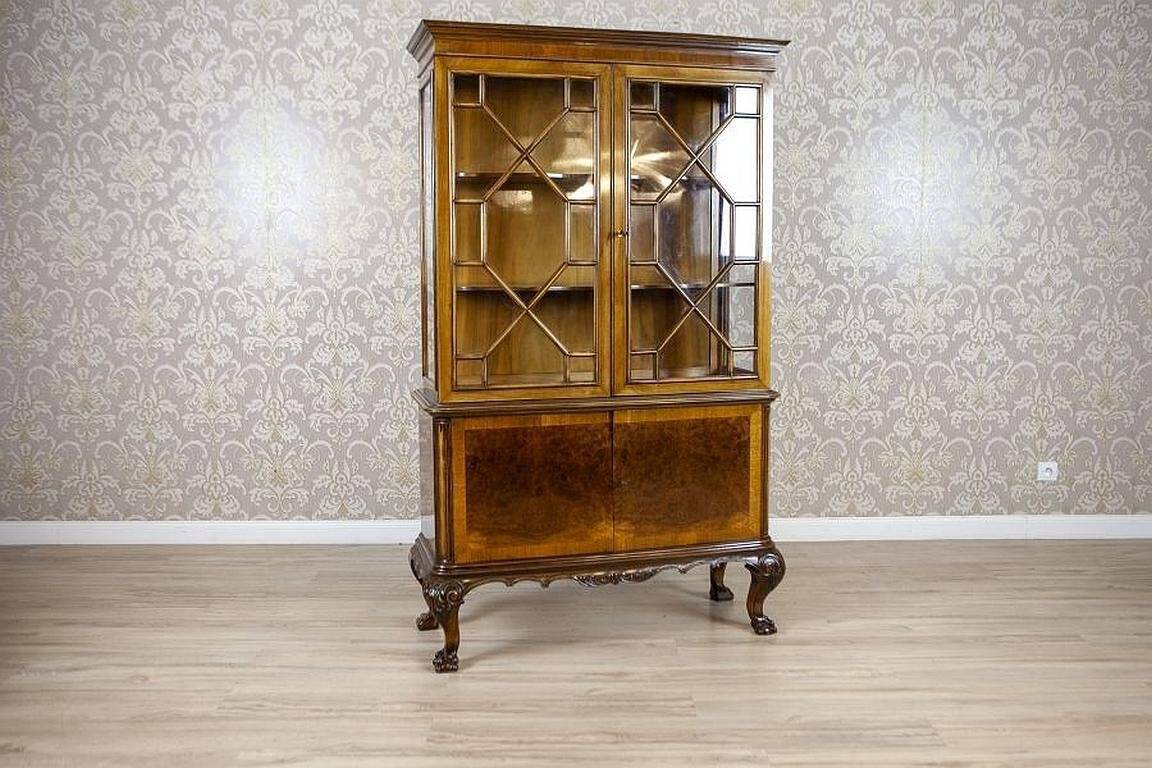 Vitrine en bois et placage d'acajou Chippendale, années 1930