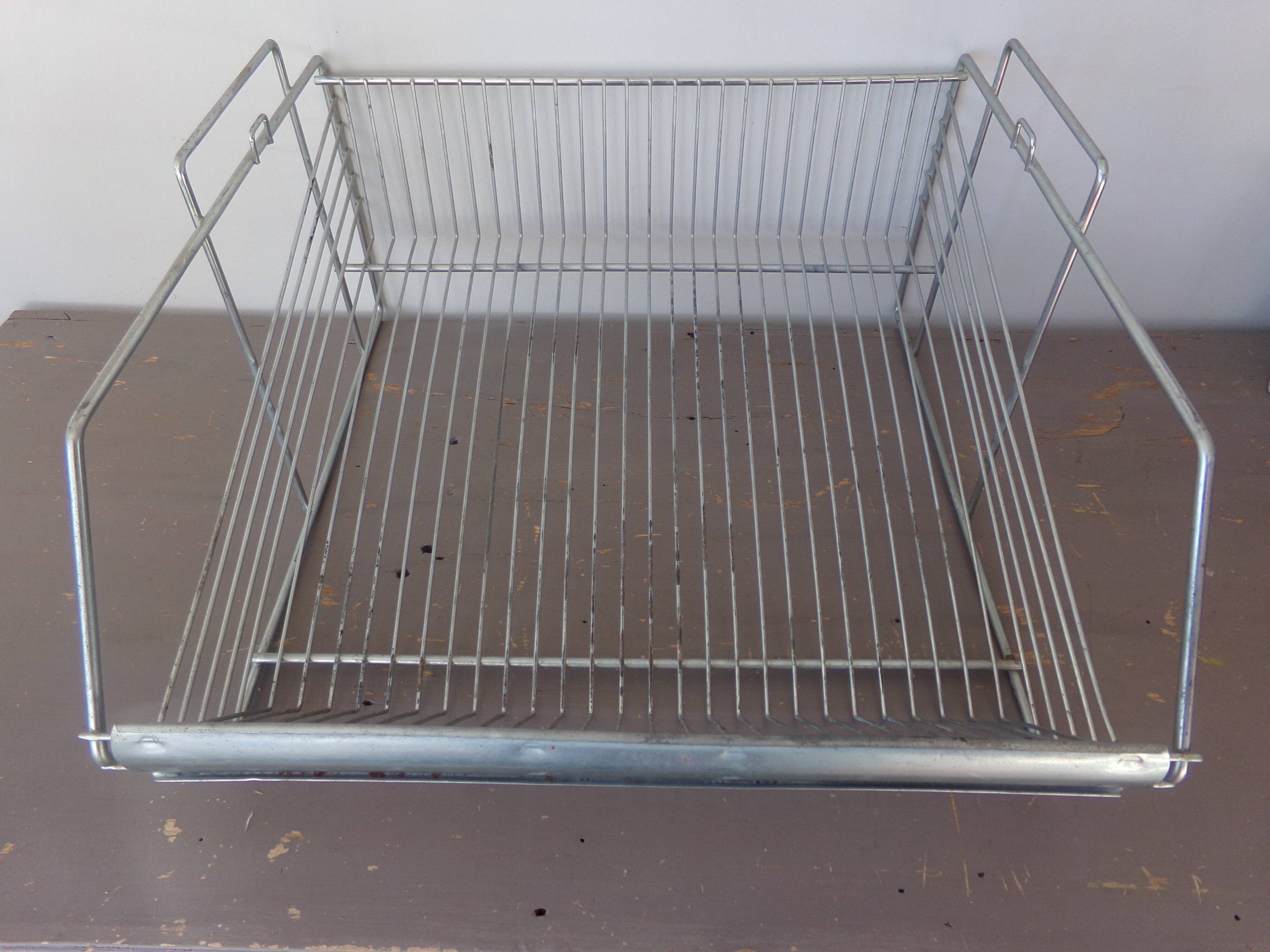 Metal storage locker