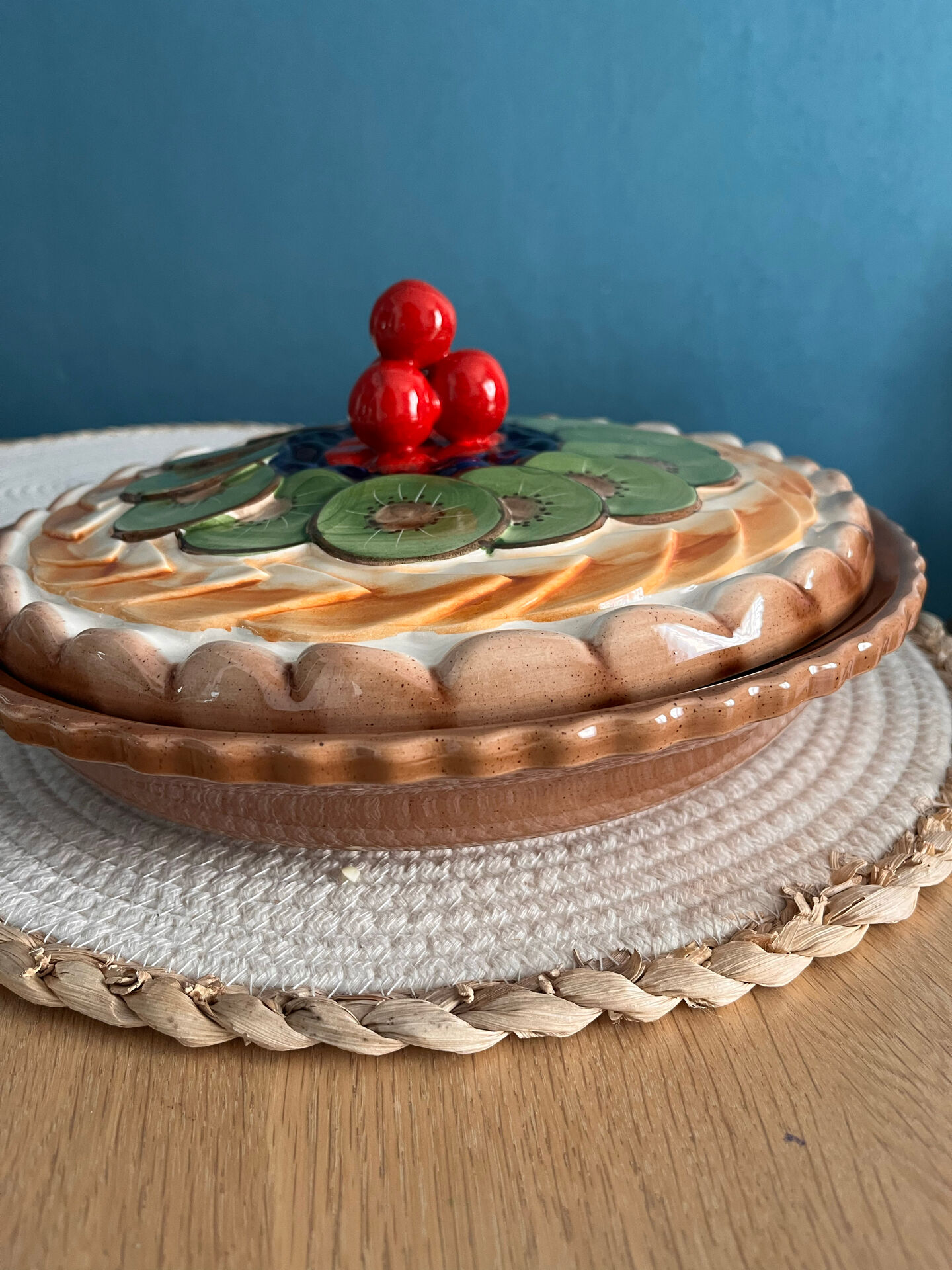 Fruit tart dish barbotine "fruit tart" Silea